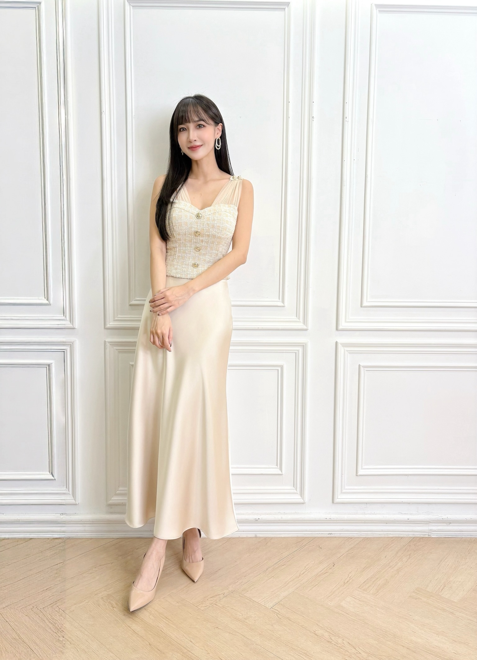 秋冬百搭!絲滑光澤長裙