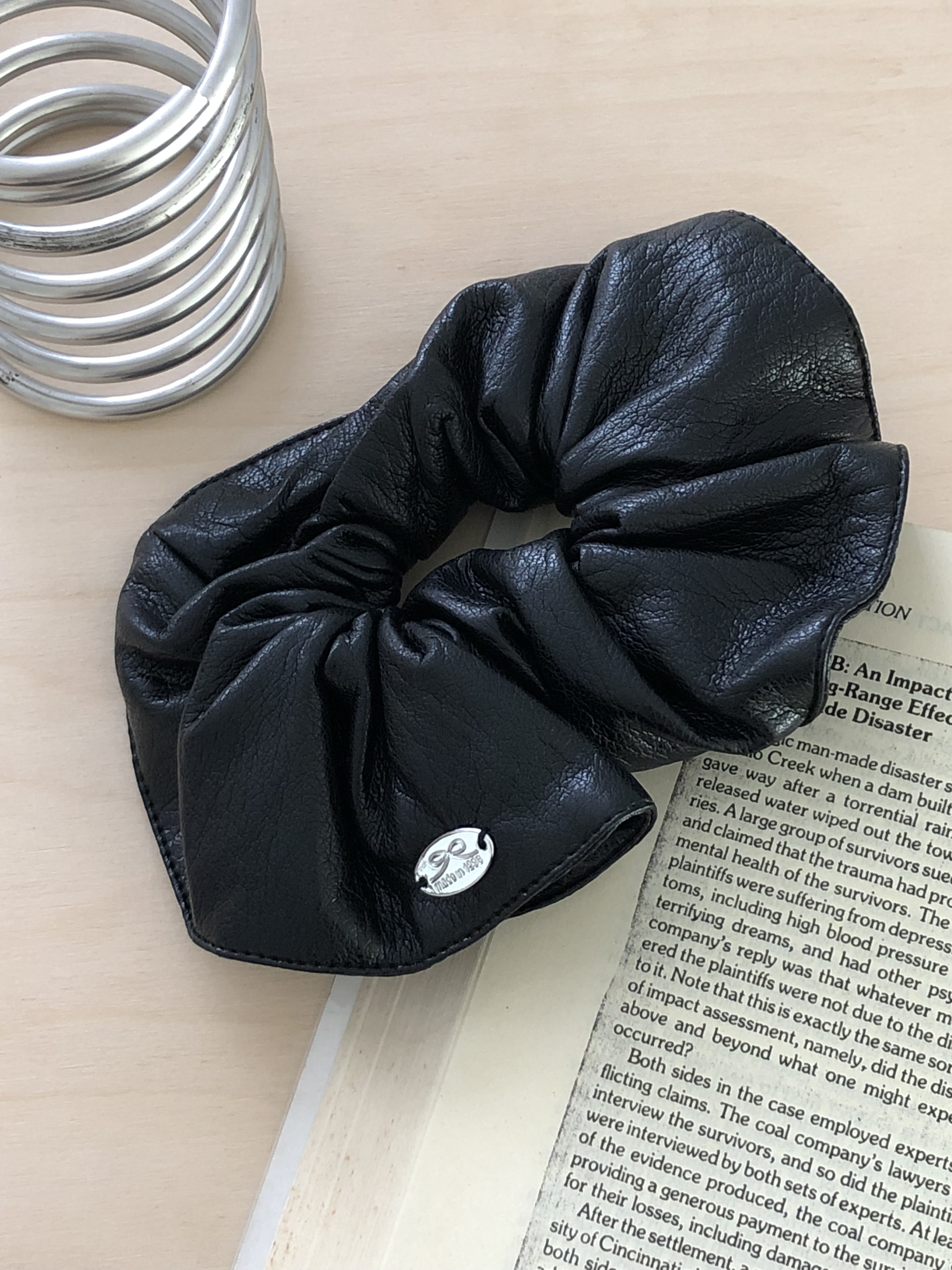 皮革金屬牌髮圈