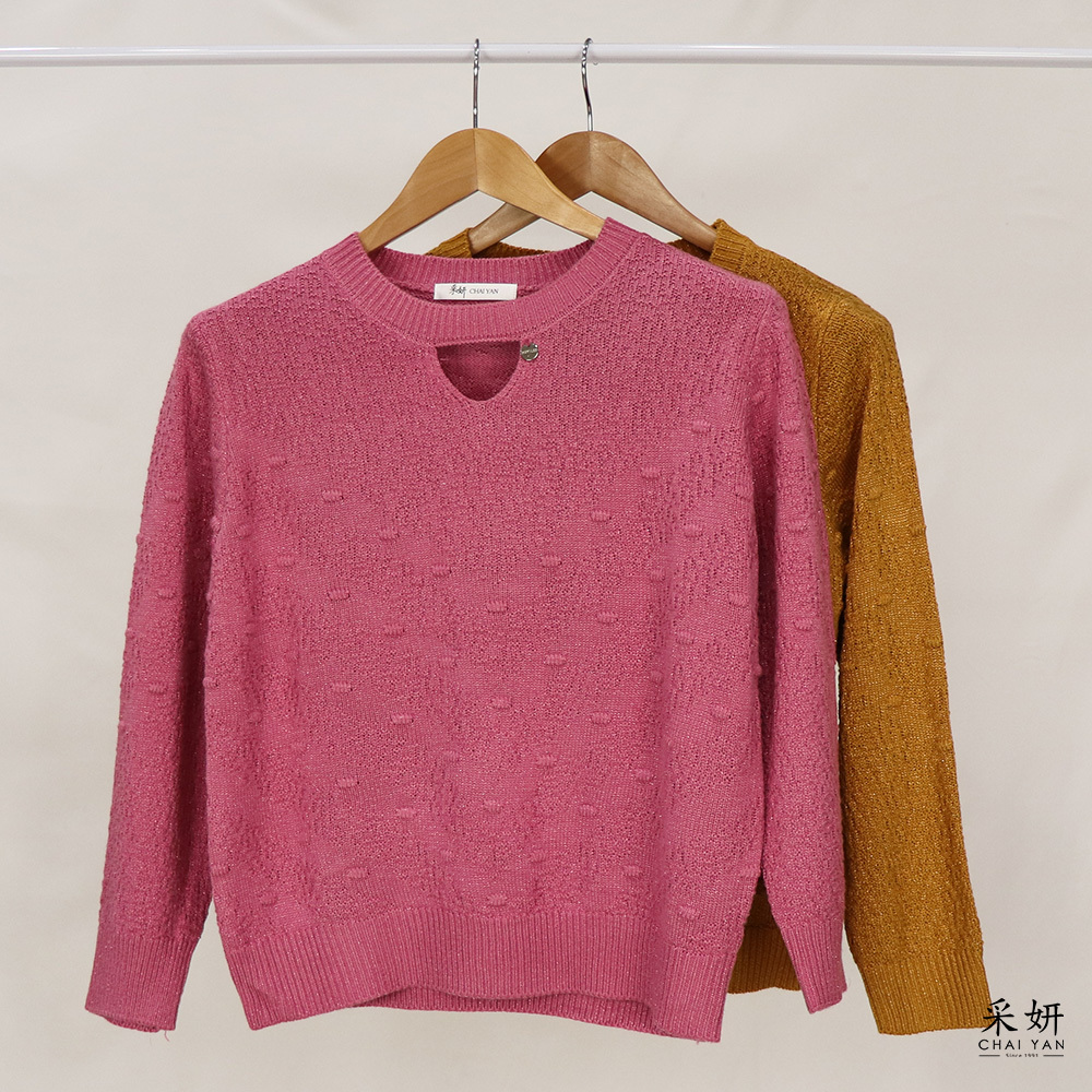 亮蔥織紋領口簍空針織長袖上衣