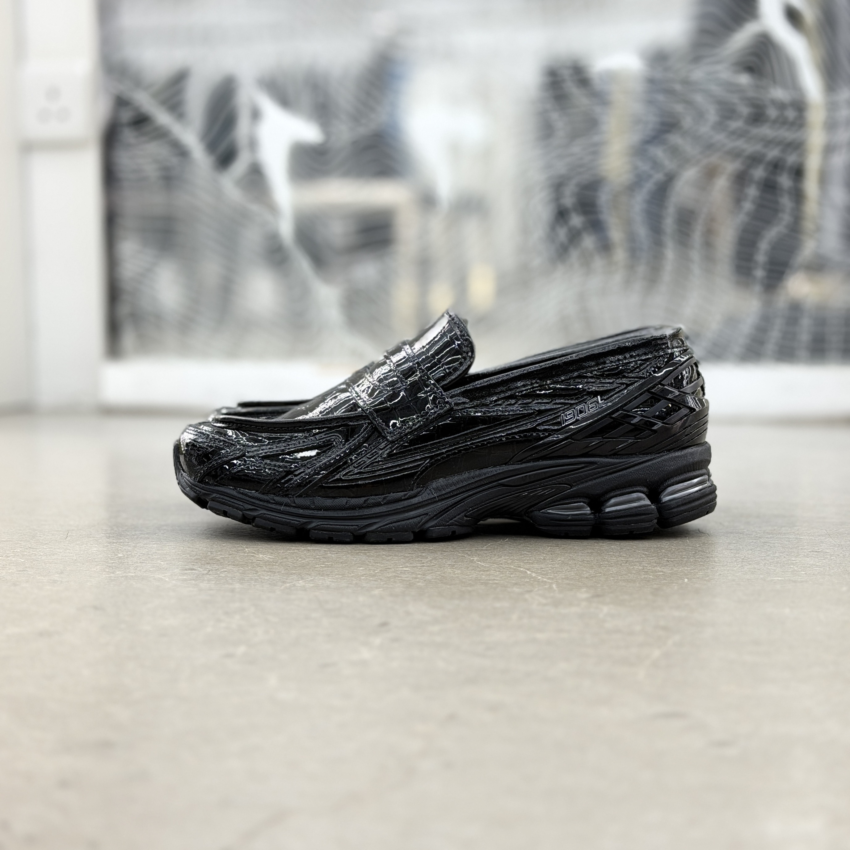 New Balance U1906LCR