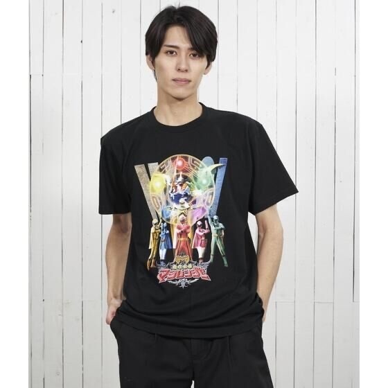 241414 Pbandai 預訂 2026/4月 魔法戦隊マジレンジャー　Tシャツ　ヒーロー＆ロボ柄