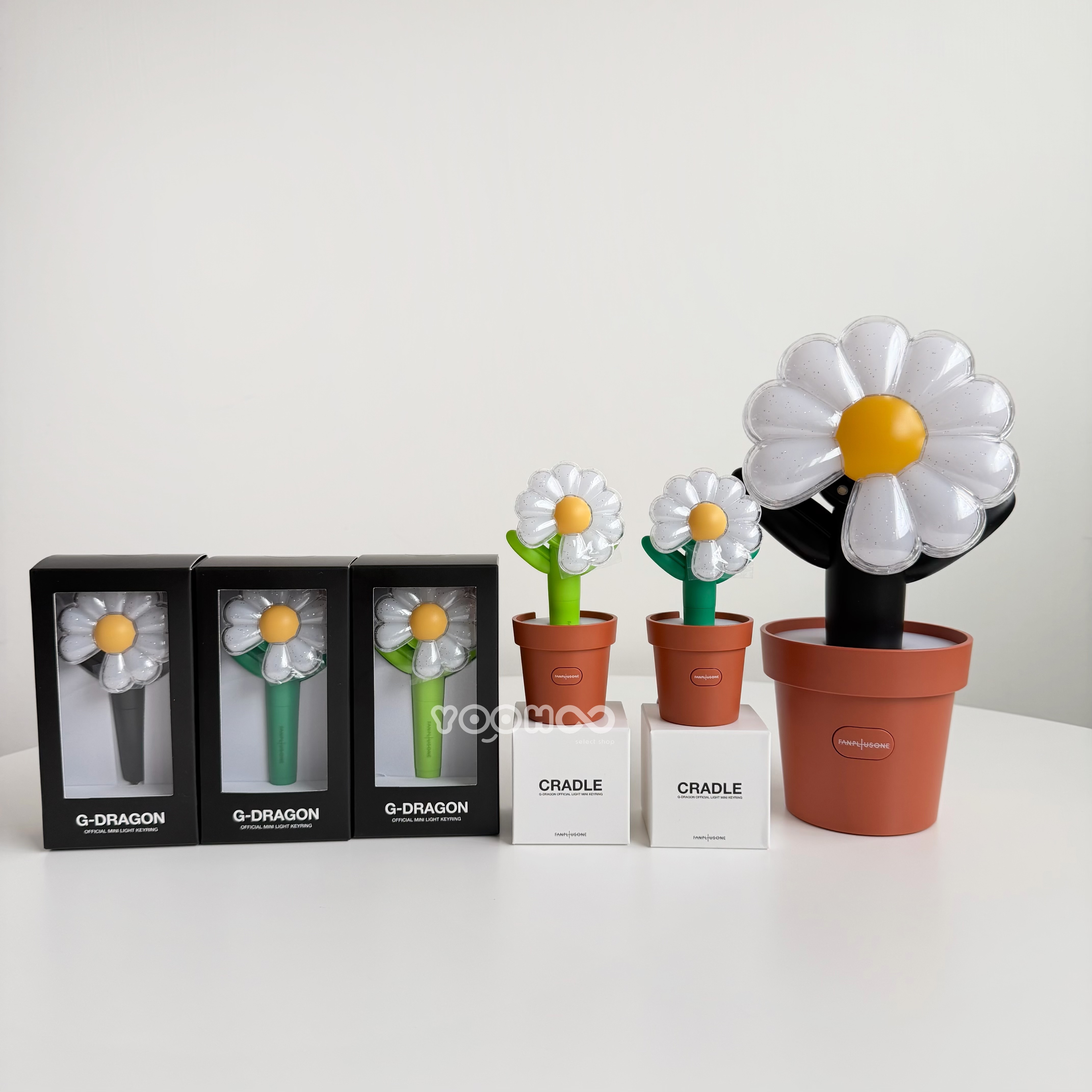 現貨┃權志龍 GD G-DRAGON OFFICIAL MINI LIGHT KEYRING 小手燈 鑰匙圈 小盆栽