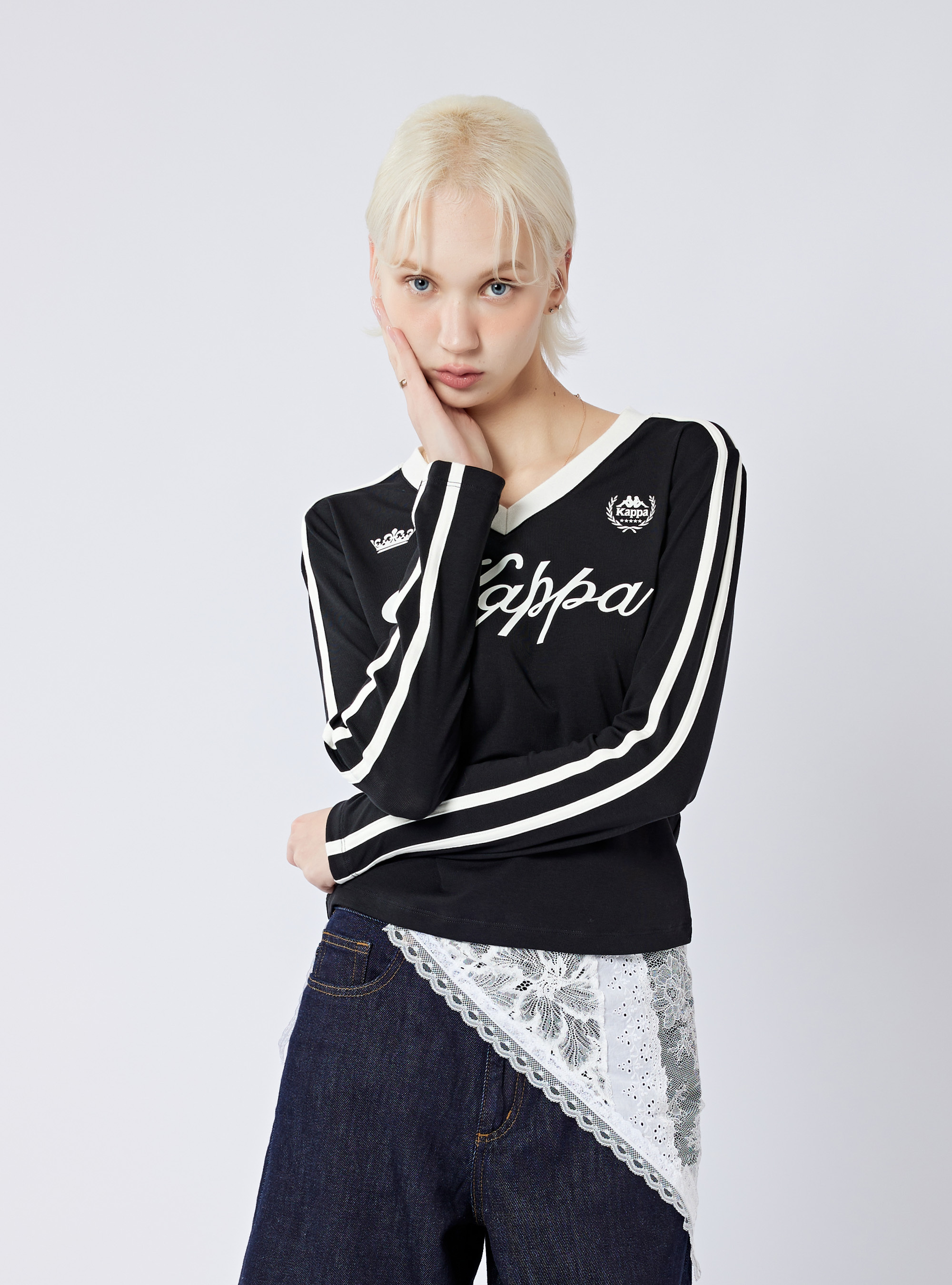 女款 小V領滾線長袖上衣