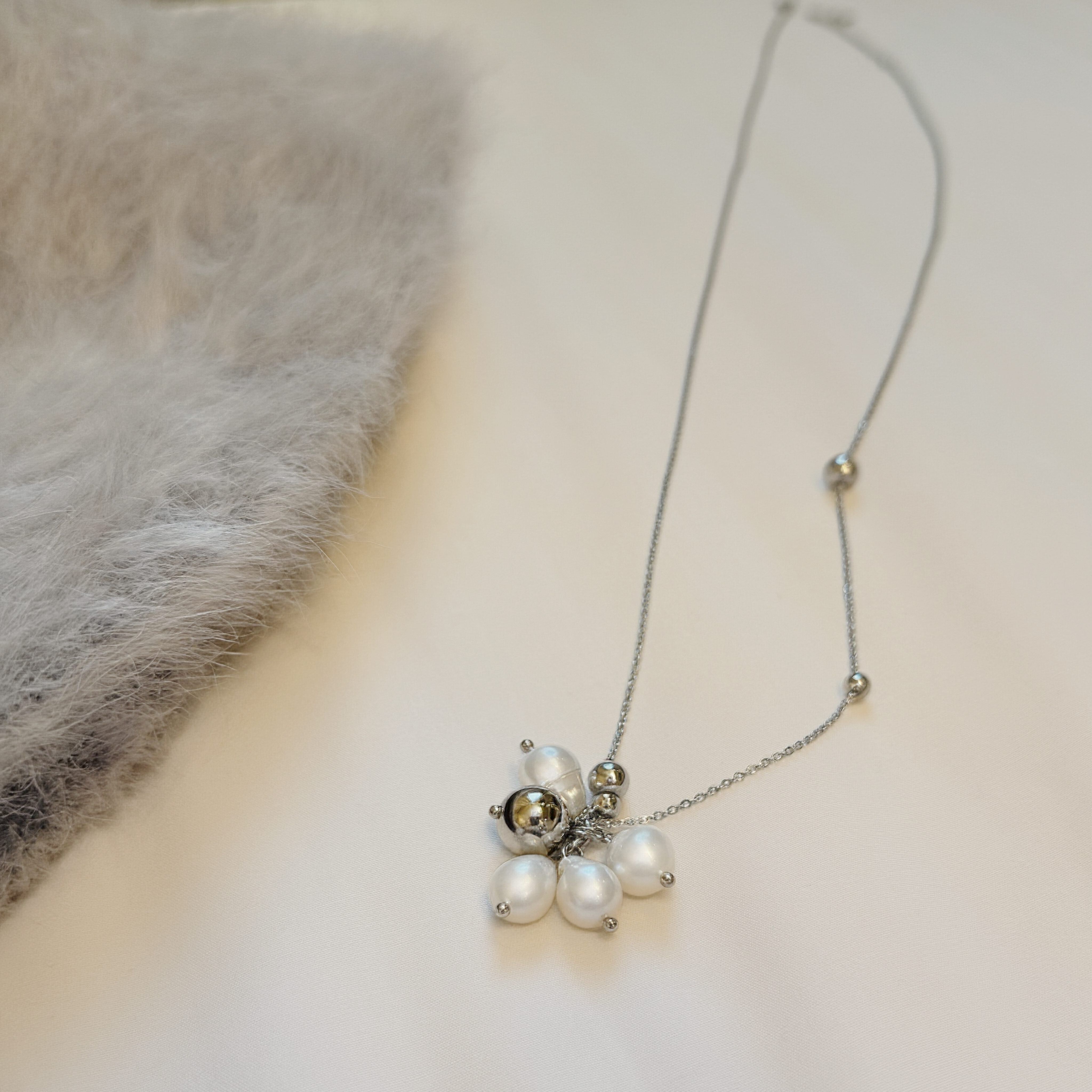 淡水珍珠穿花頸鏈-長款