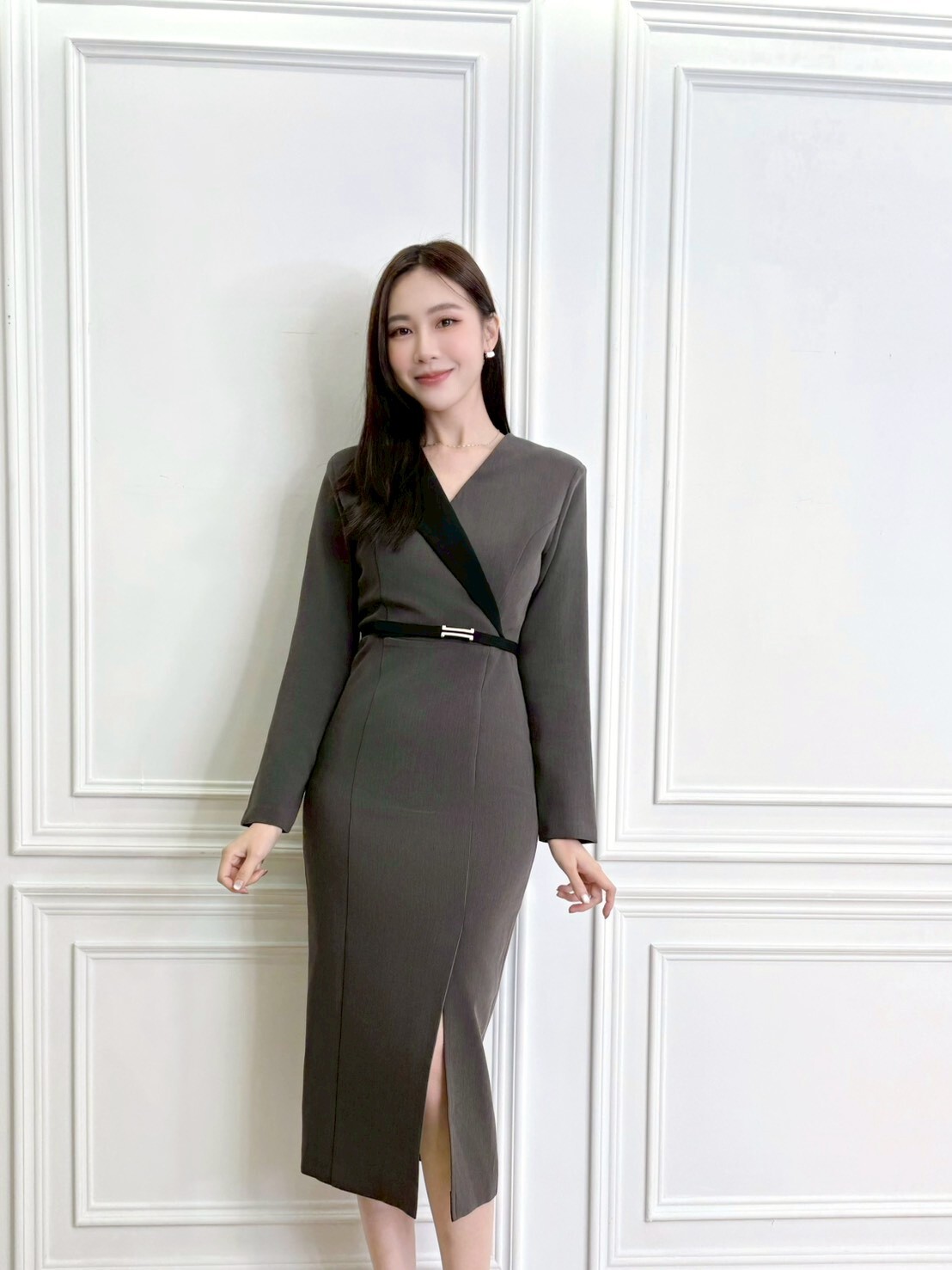 ( JS )撞色翻領下擺開衩合身洋