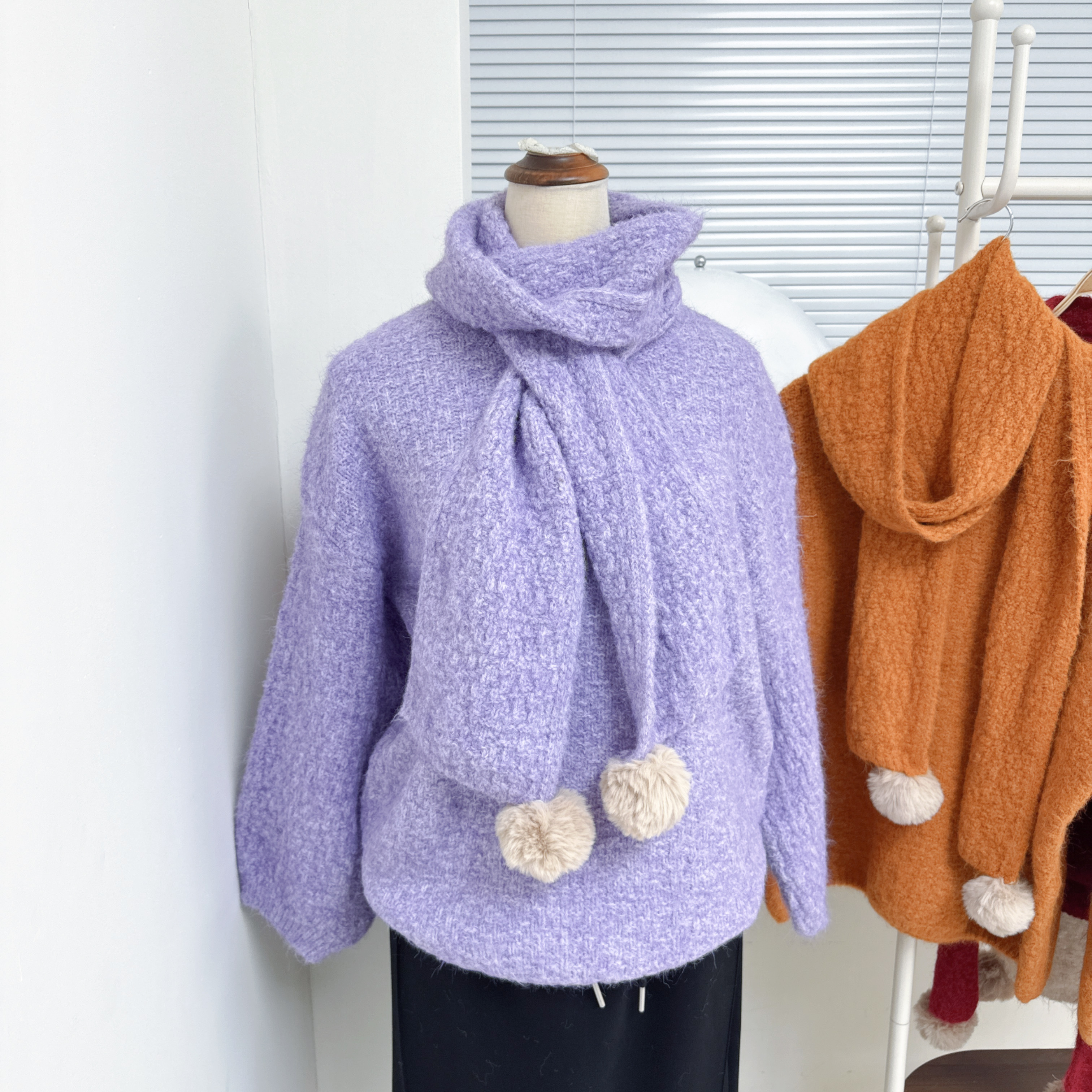 【Hoi2推介】圓領長袖毛衣連頸巾)