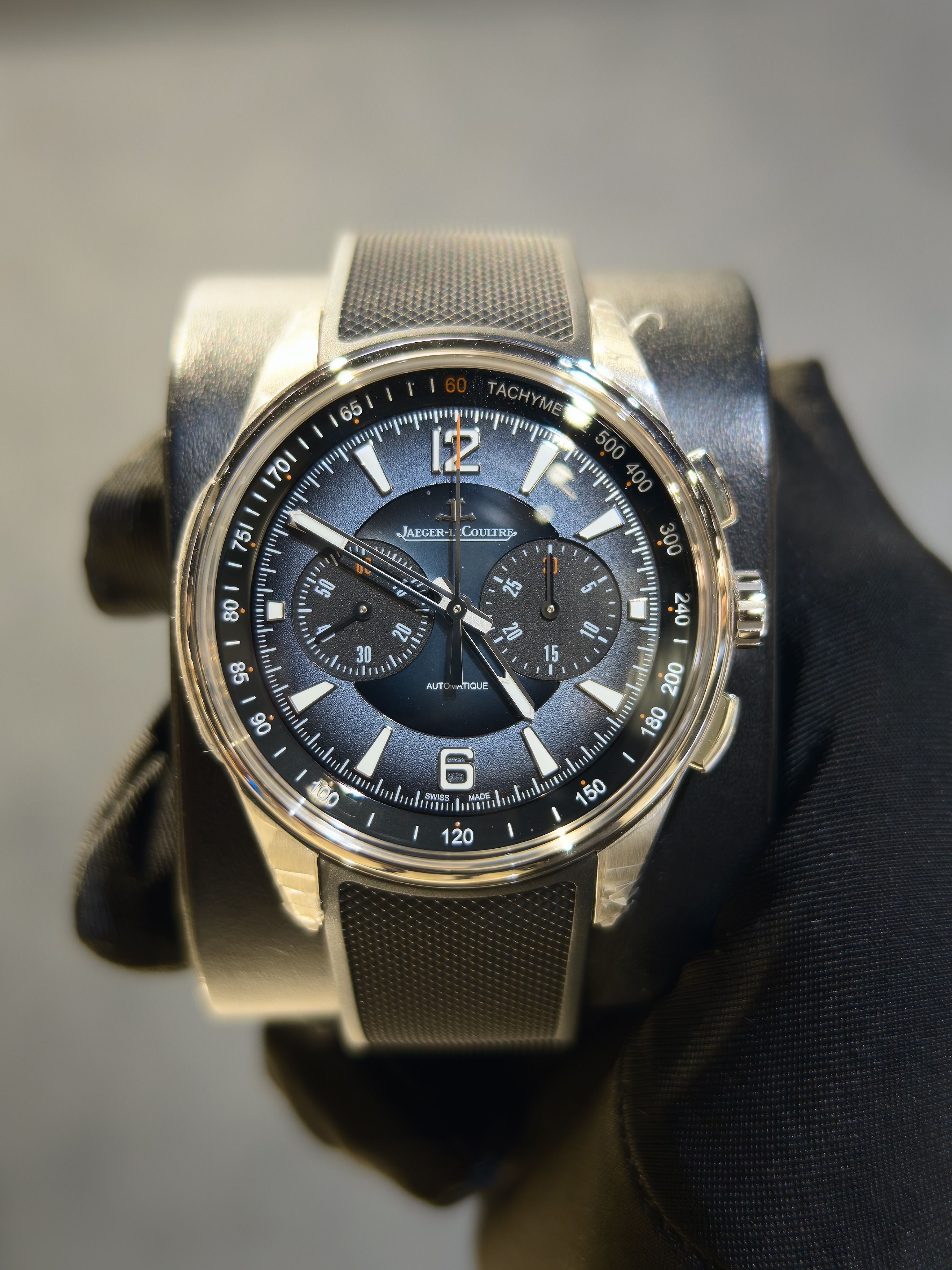 BRAND NEW JAEGER Q9028651 GREY DIAL STEEL POLARIS RUBBER STRAP 42MM