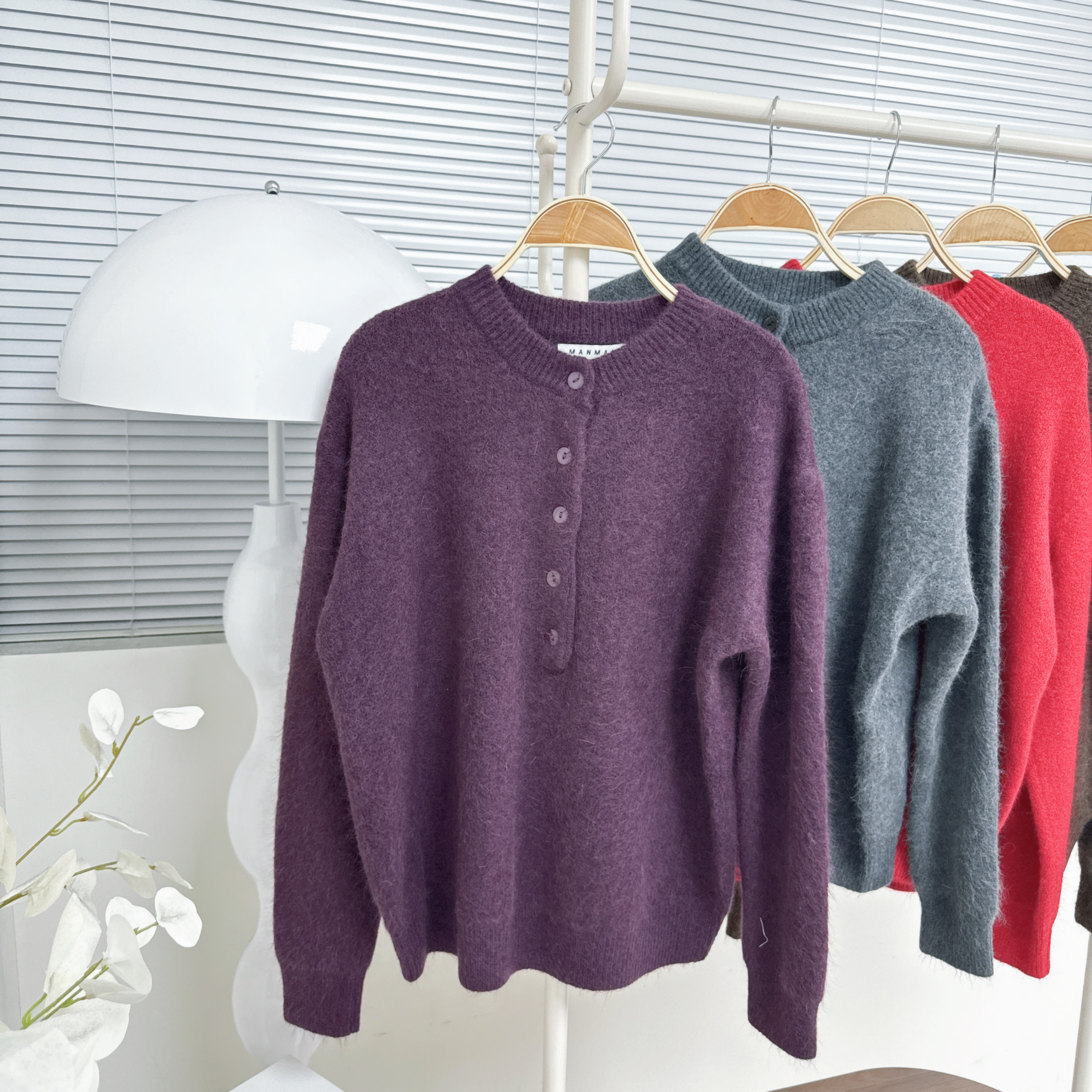 【Hoi2推介】圓領半鈕長袖毛衣