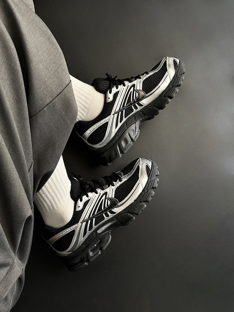 NIKE AIR MAX MOTO 2K 黑銀 灰銀 黑灰 復古 Y2K 女鞋 HQ2056-007