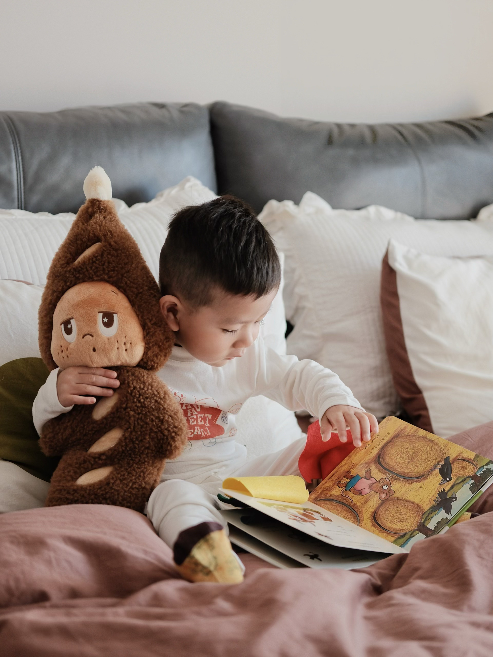 代購-<陪睡好夥伴>泡泡瑪特 POP MART 星星人 美味時刻系列 毛絨法棍抱枕 50cm