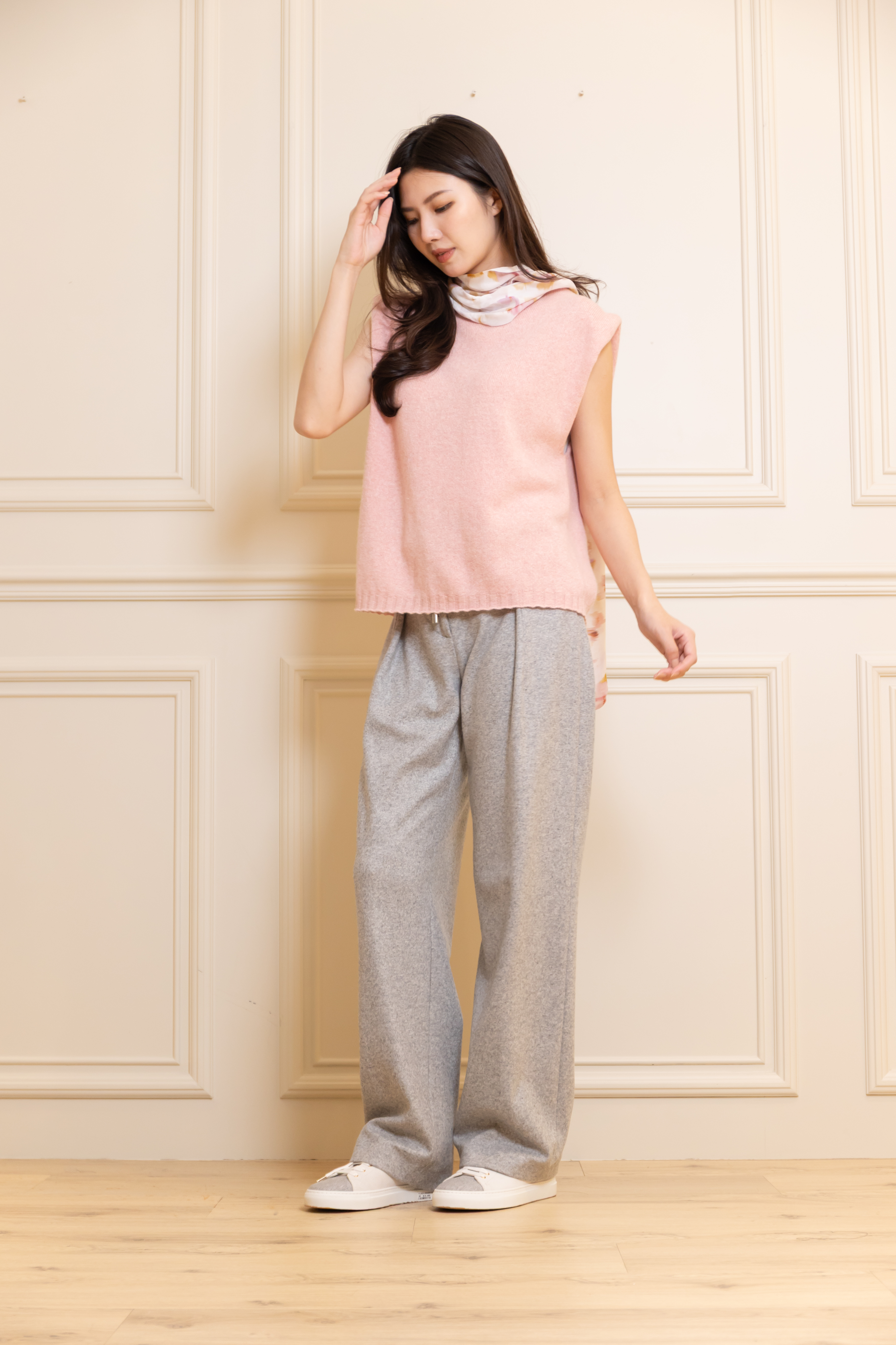 LIVIANA CONTI 寬肩羊絨背心(珊瑚粉)