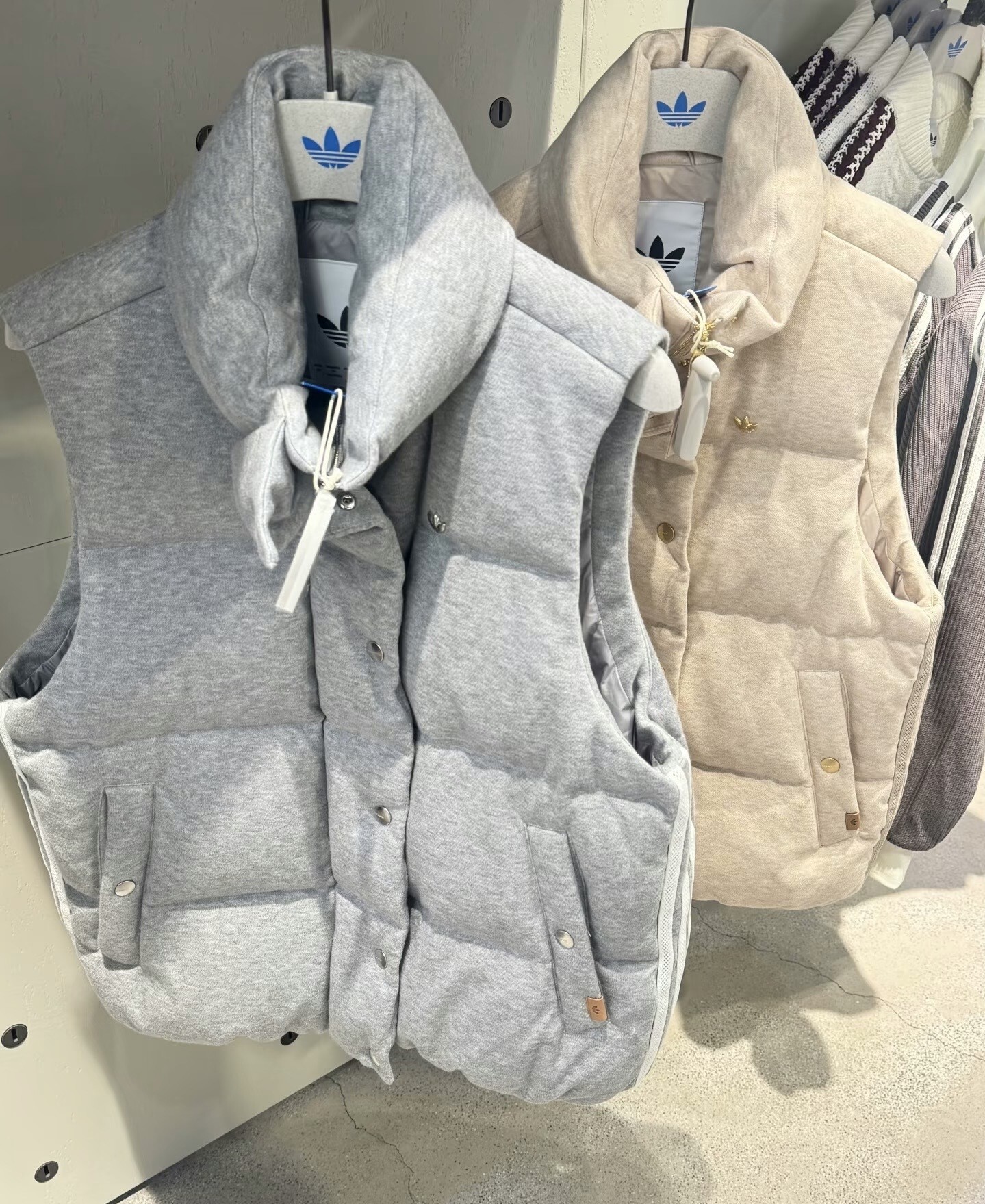 【預購】Adidas Originals 背心 羽絨 灰色 奶茶色 女款 KS8495 KS6111