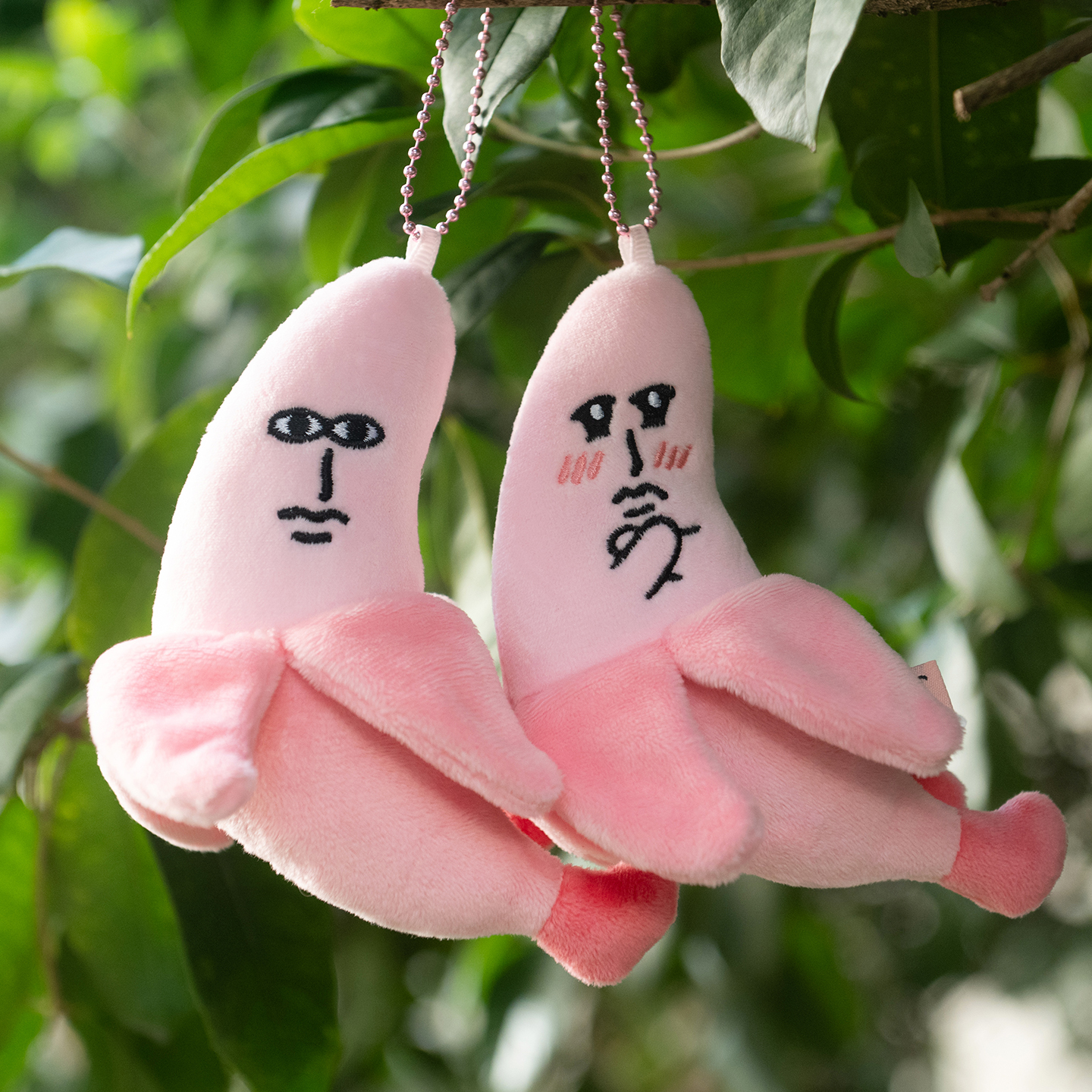 粉紅兔子發光香蕉公仔吊飾 [共2款可選擇]