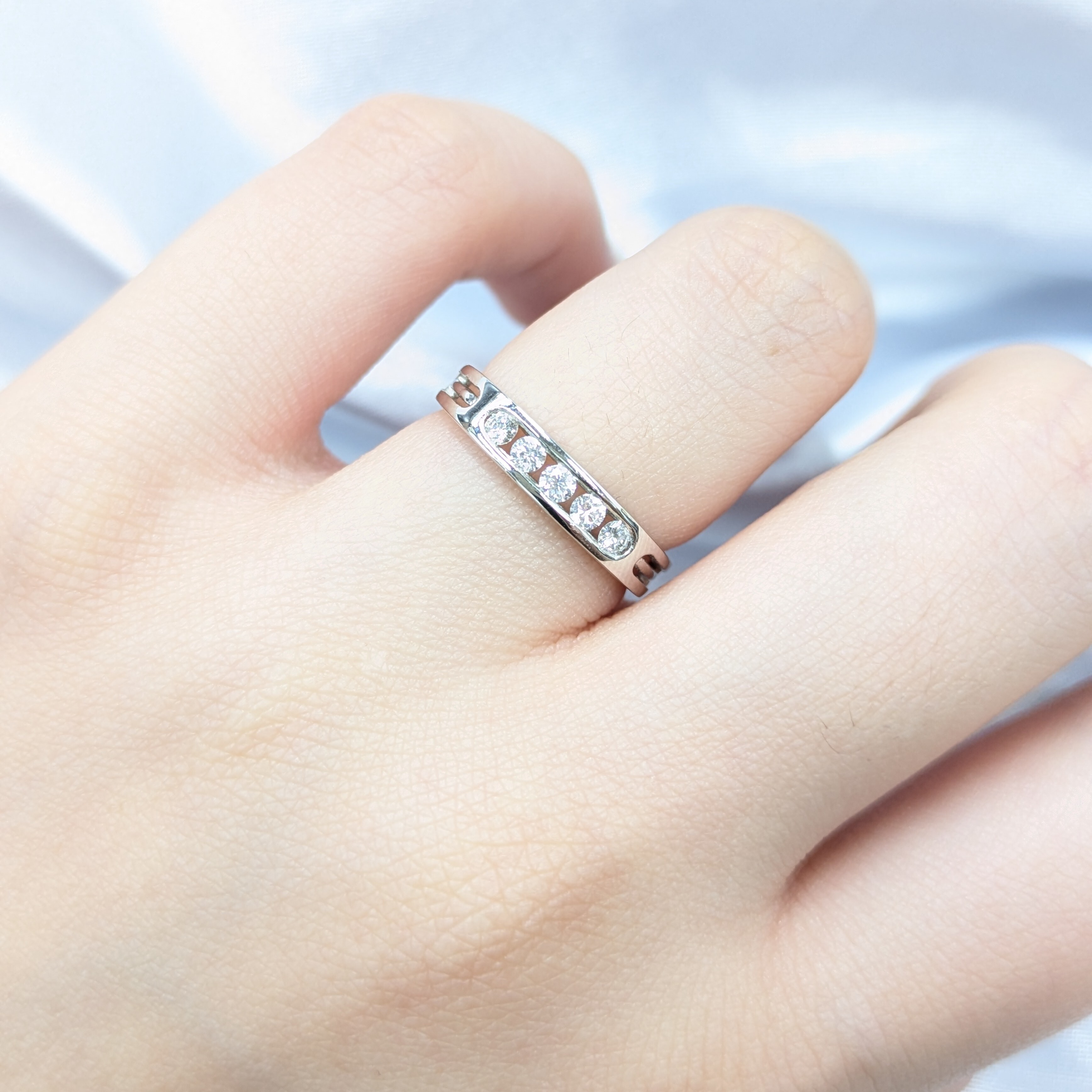 全新18K白金25份鑽石戒指