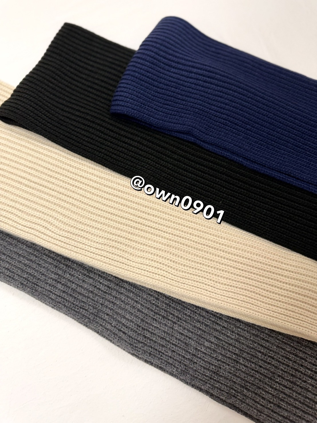 【OWN】Wacky Willy 圍巾 針織 編織 毛圈 小黃人 冬季 不分男女 黑色 灰色 深藍 奶茶