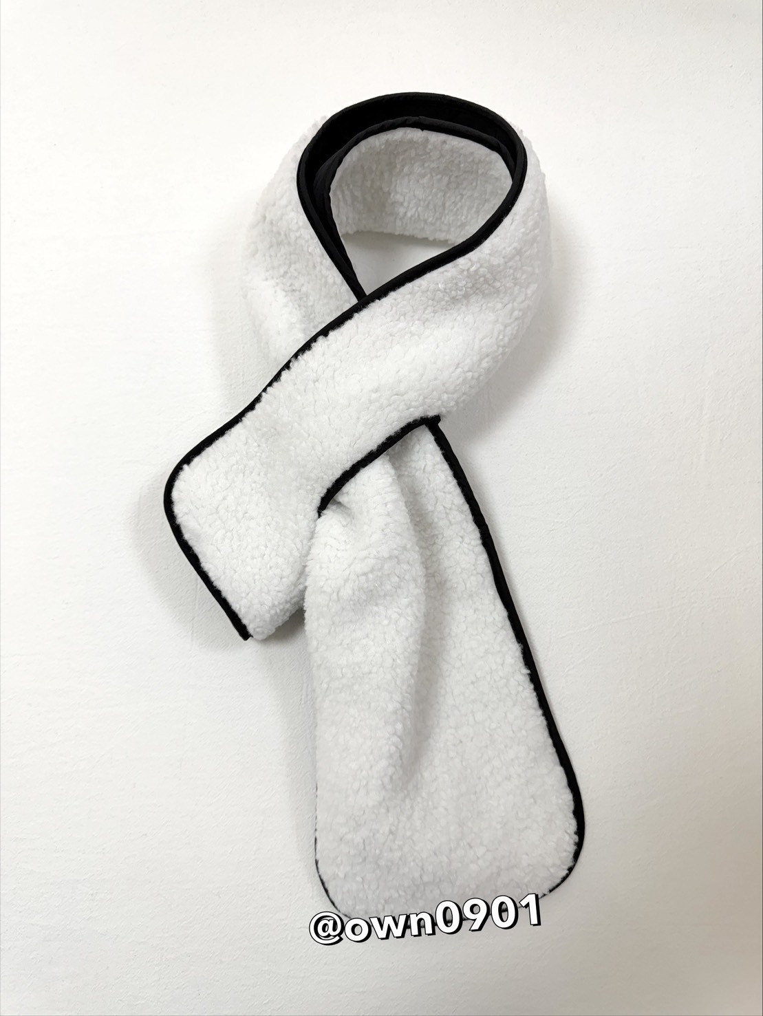 【OWN】Wacky Willy 圍巾 刷毛 短版 兩面穿 不分男女 黑色