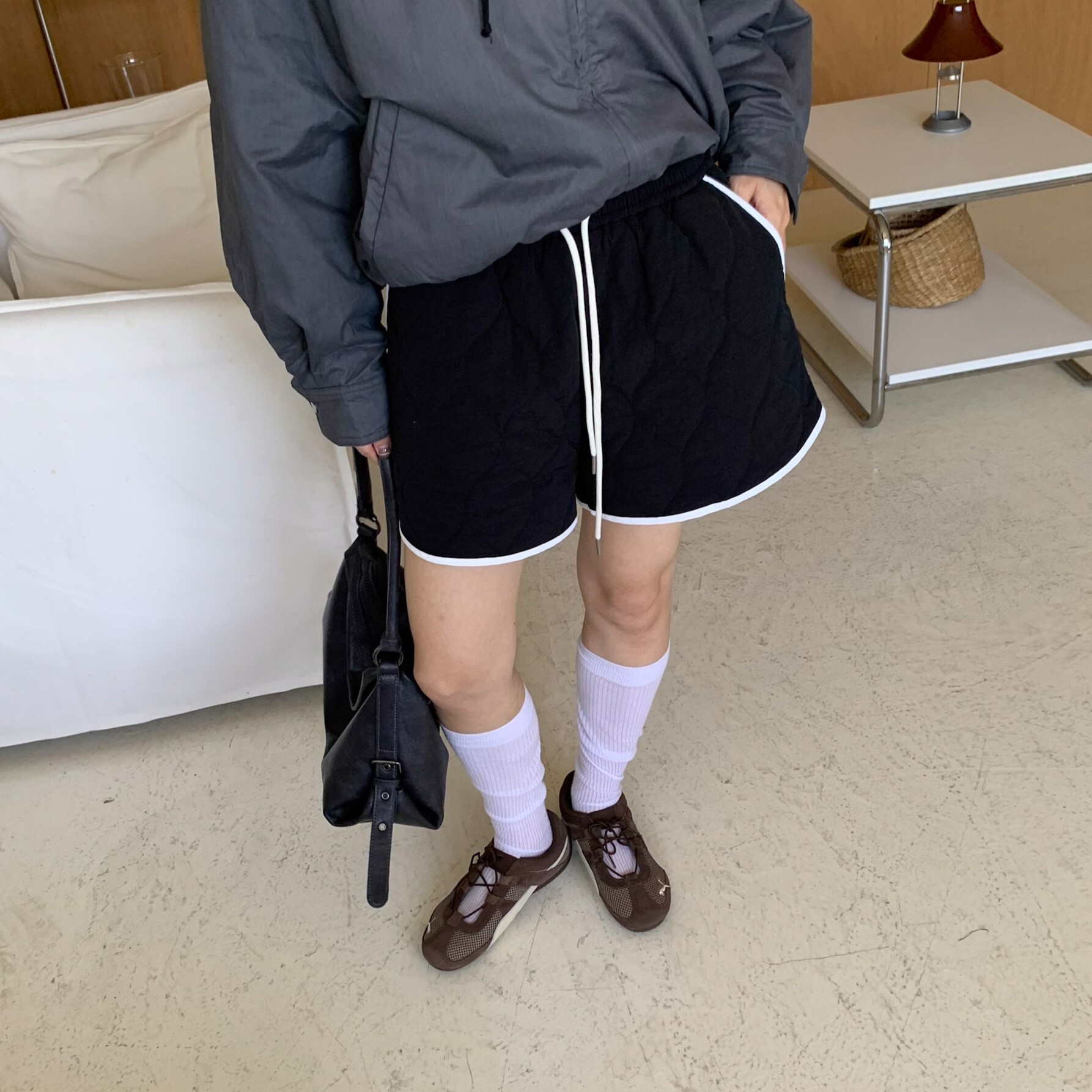 ISA_慵懶系代表 設計感滾邊秋冬鋪棉短褲_51166