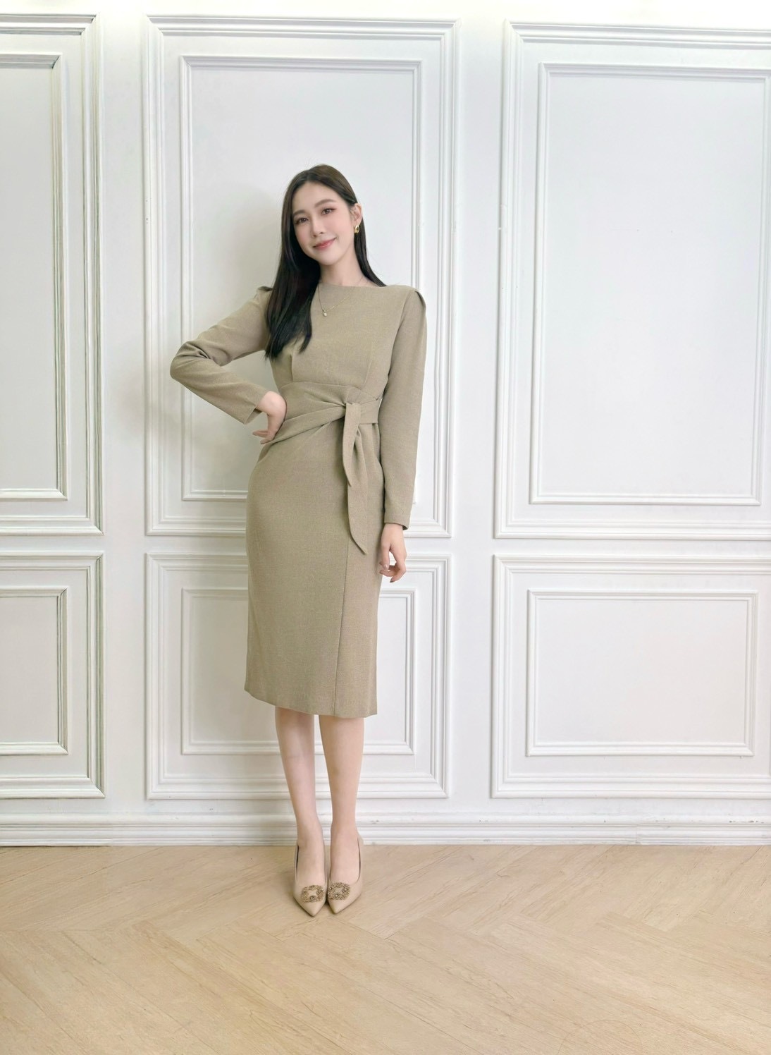 優雅側綁帶長袖洋裝