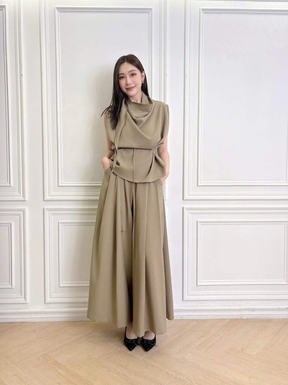 率性垂墜領背心套裝