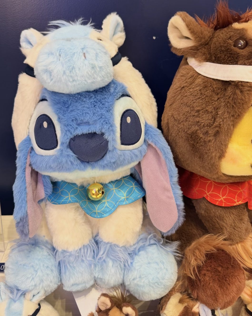 <東京迪士尼限定>新年系列 馬年 毛絨娃娃 吊飾 史迪奇 小熊維尼 小豬 小荳 跳跳虎 屹耳