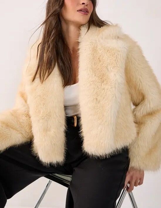 Cream Lemon奶油檸檬色大翻領Vegan皮草短外套