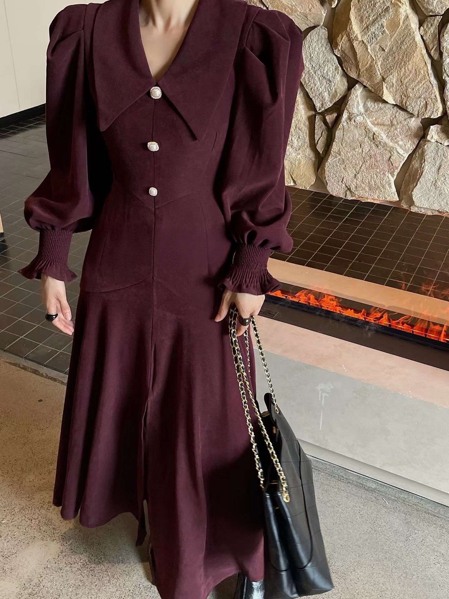 絨布法式大翻領長洋裝