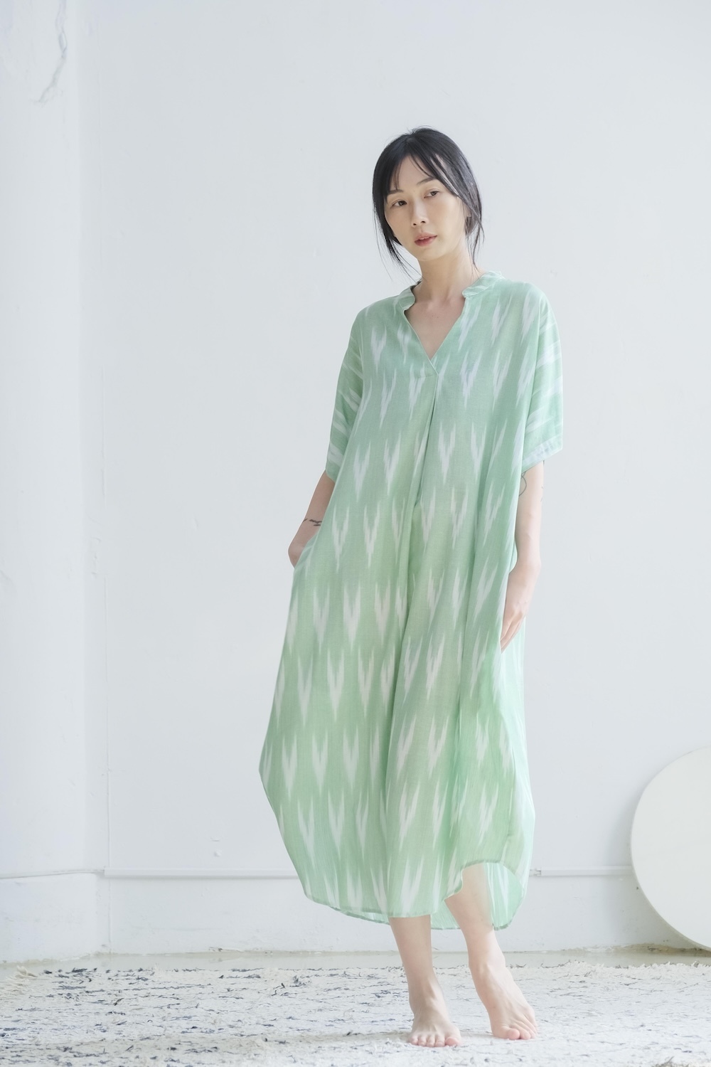 鑰匙領洋裝 / Ikat 淡綠