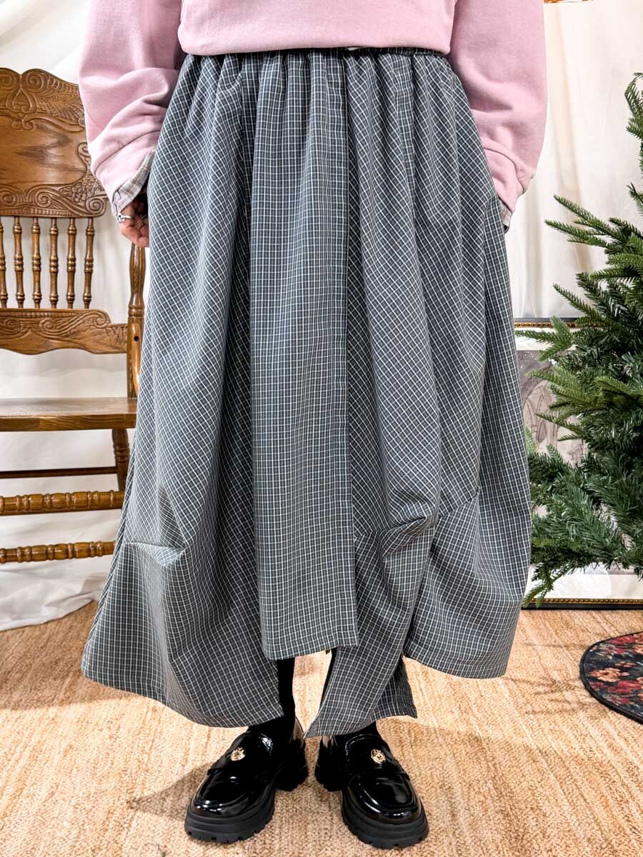 ⬇️開倉低至半價😱FINALSALE📣不規則下擺．橡根腰束繩．格仔扯布料 內絨絨 半截裙 (有袋)【不設退換】