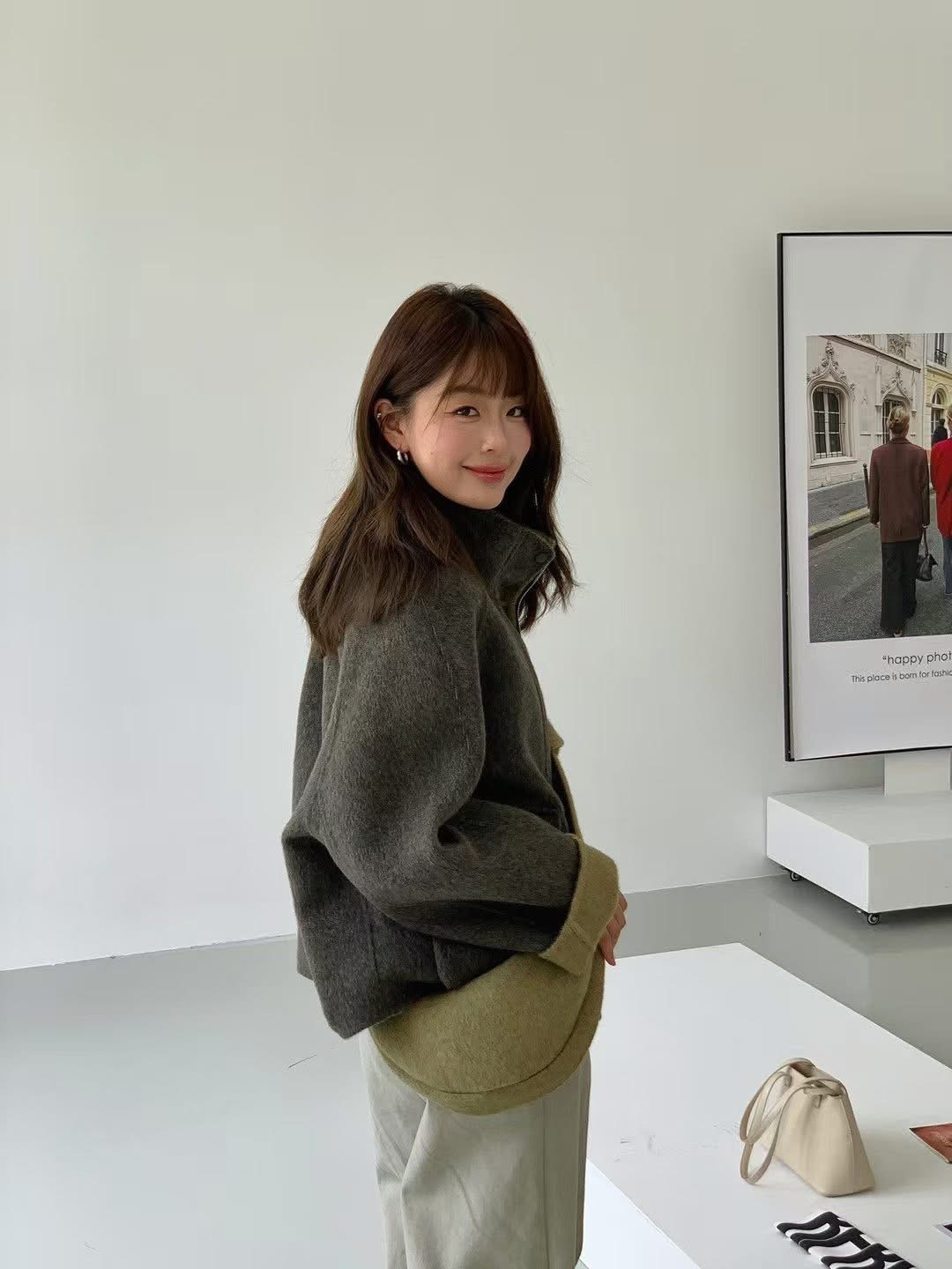 撞色羊毛短版翻領外套（附包包）