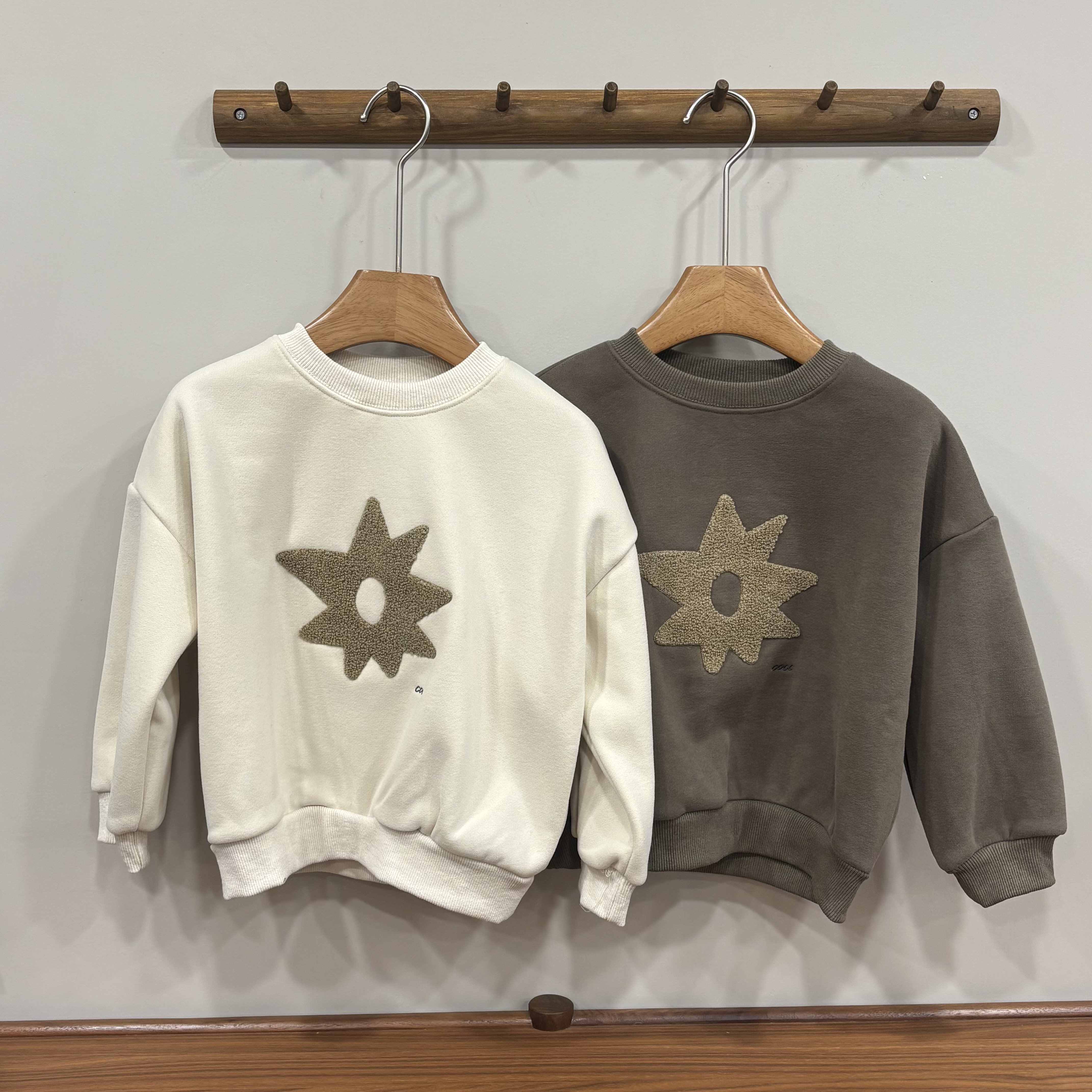 S00004加絨星星大學T