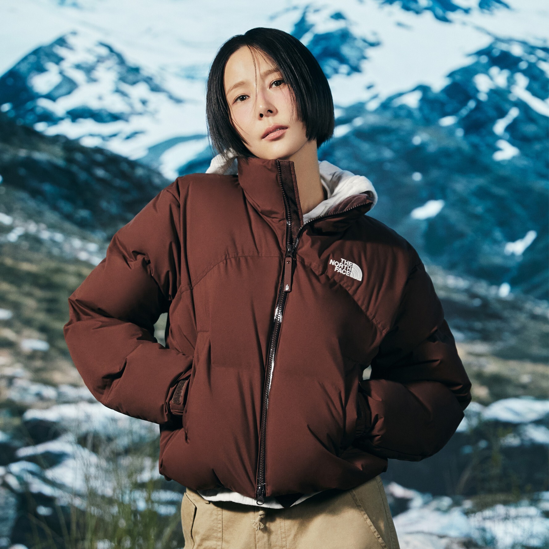 THE NORTH FACE VAIL ON JACKET 韓國限定白標羽絨外套 | 短版滑雪外套 | 三色可選 BROWN IVORY BLACK