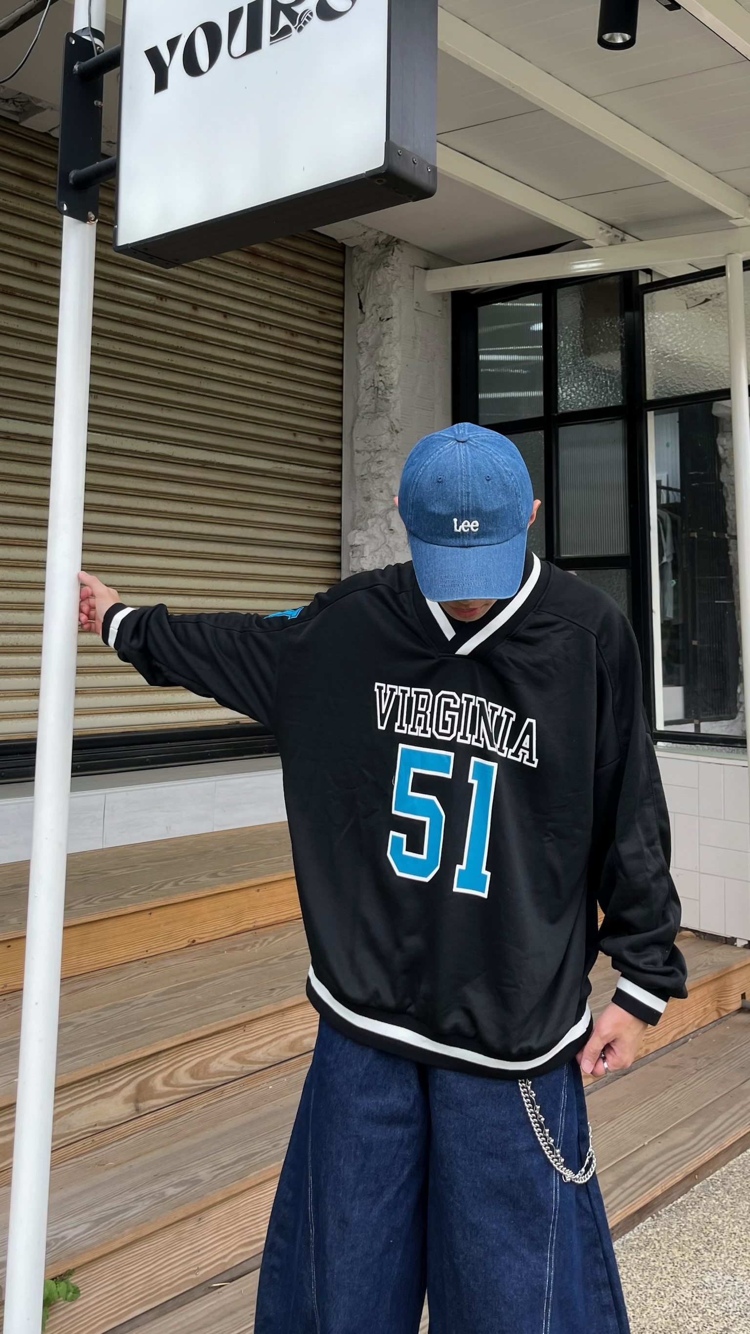 VIRGINIA 51 V領撞色棒球大學Tee ( 3colors )