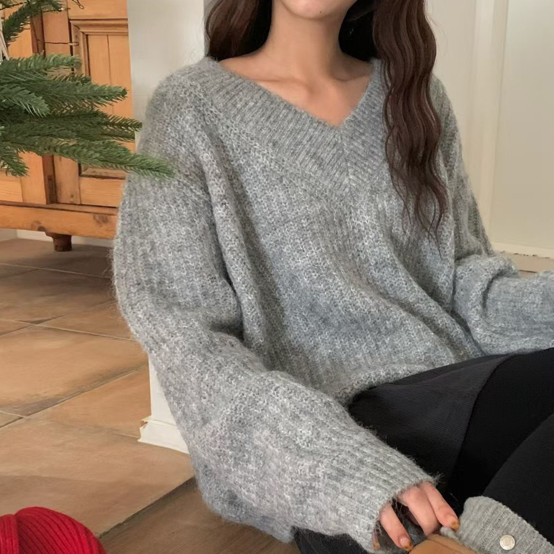 慵懶氣息微寬鬆感V領針織上衣毛衣 / 4色