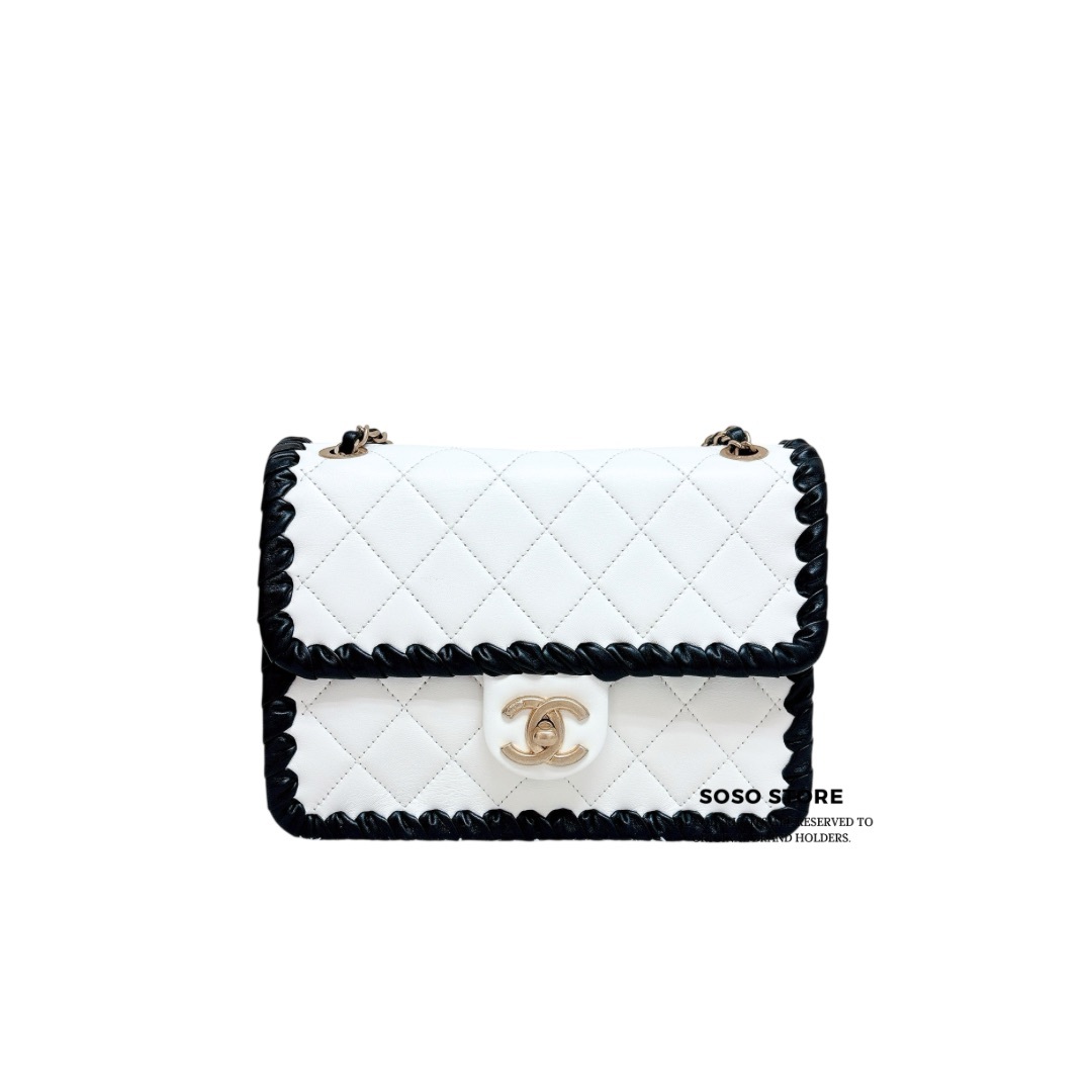 Chanel Romance Flap Bag - White & Black / Ghw