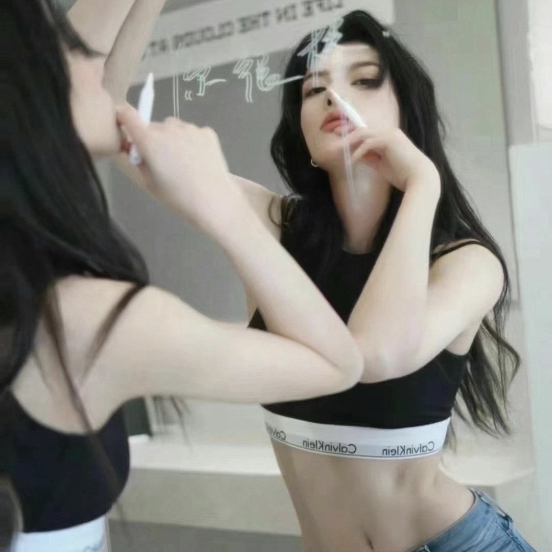 CALVIN KLEIN 露背 休閒 運動 背心 彈力 黑白 女款