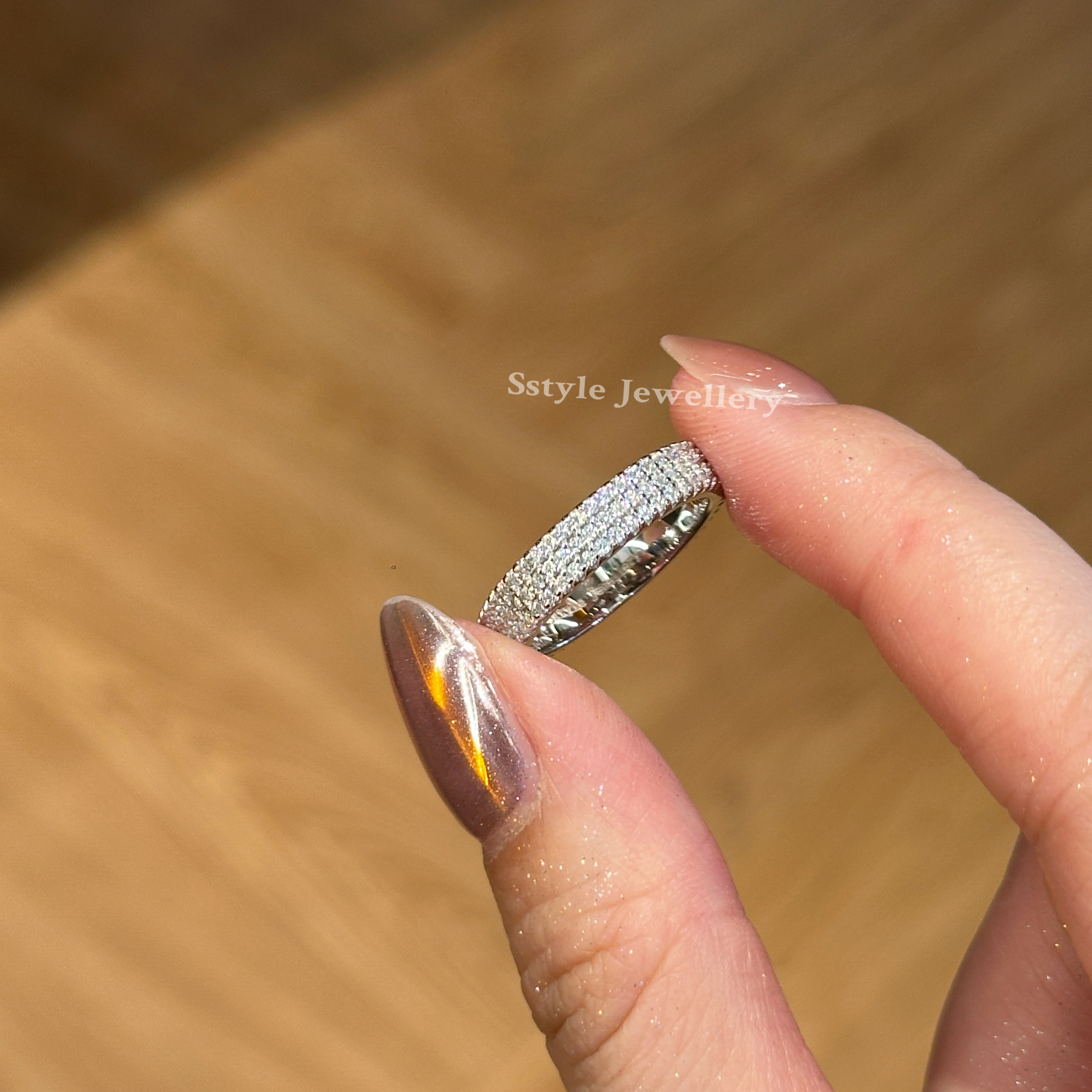 Harriet moissanite ring