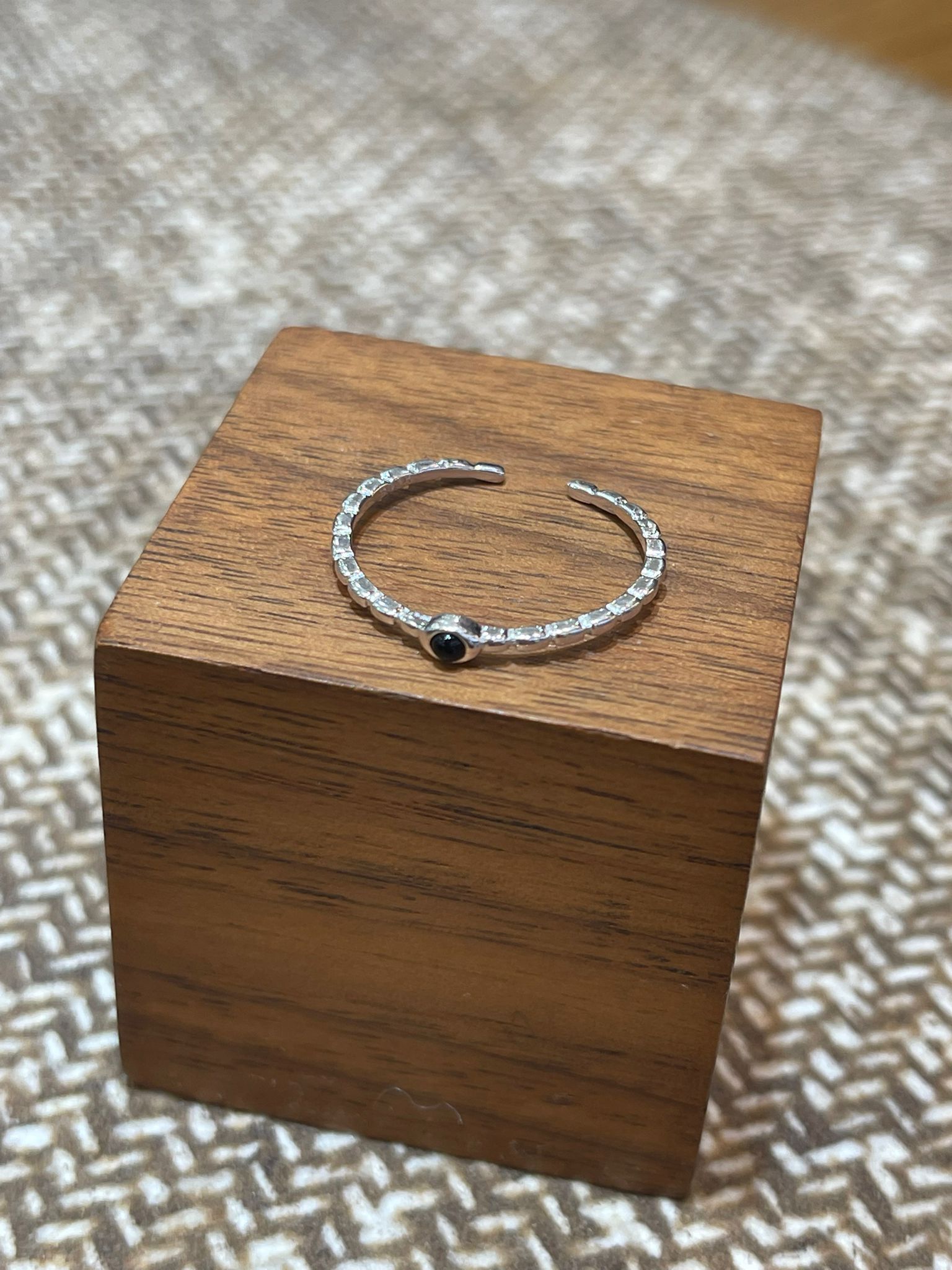 sl1224/小黑珠銀戒指