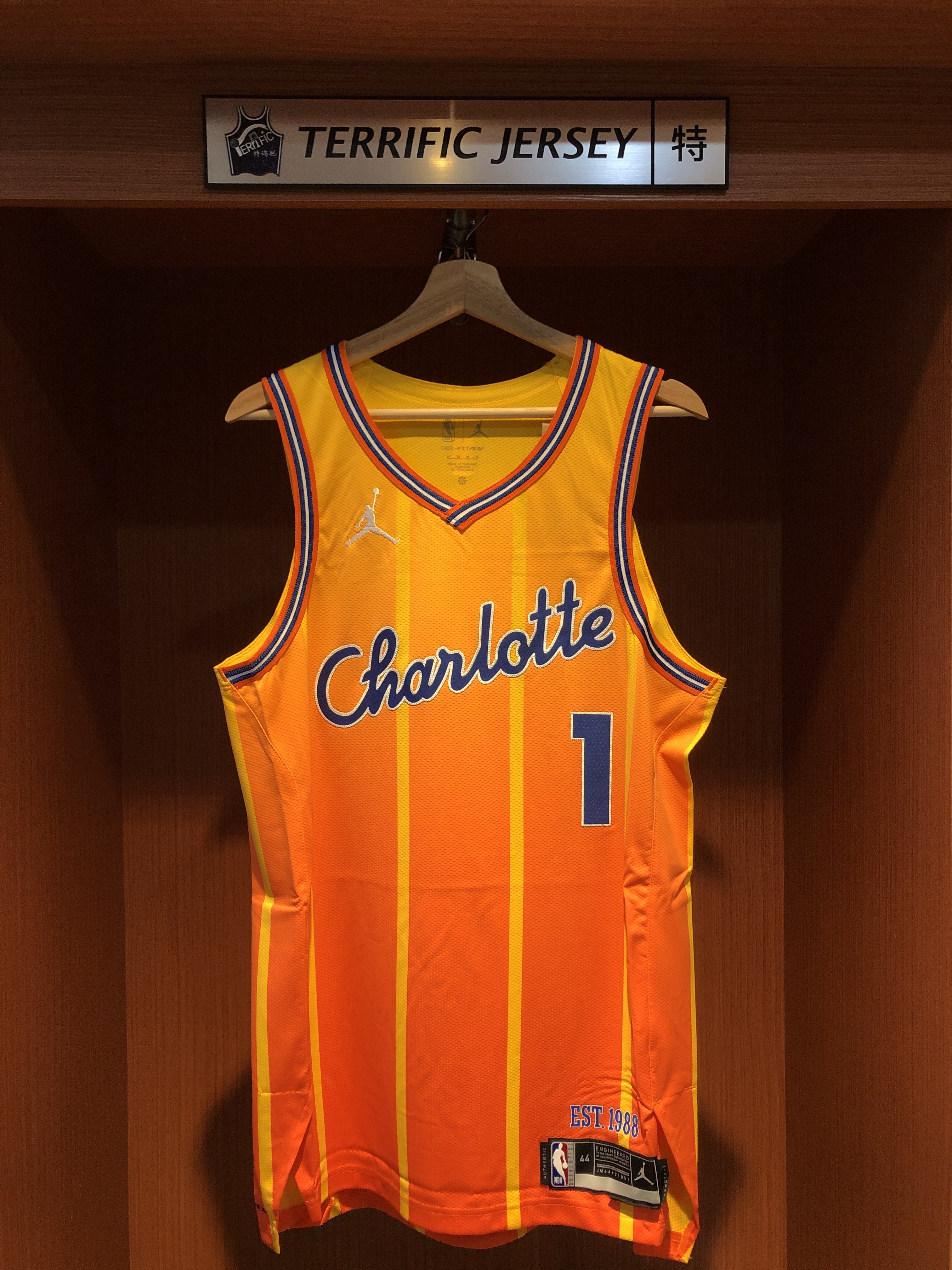 NBA球衣 LaMelo Ball 夏洛特黃蜂城市 25-26 City Nike Authentic 球員版 電繡 全新