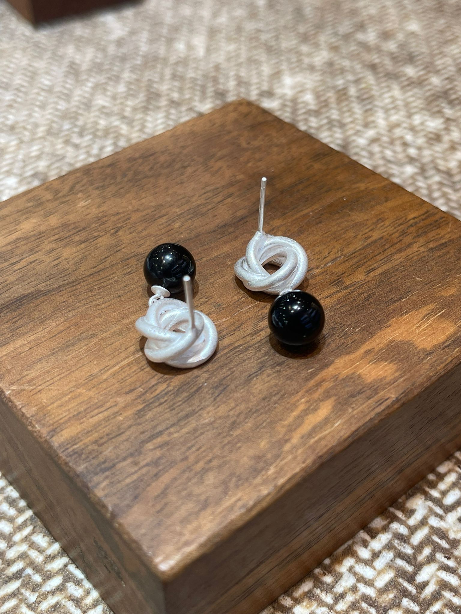 SL1236/磨砂波仔耳環