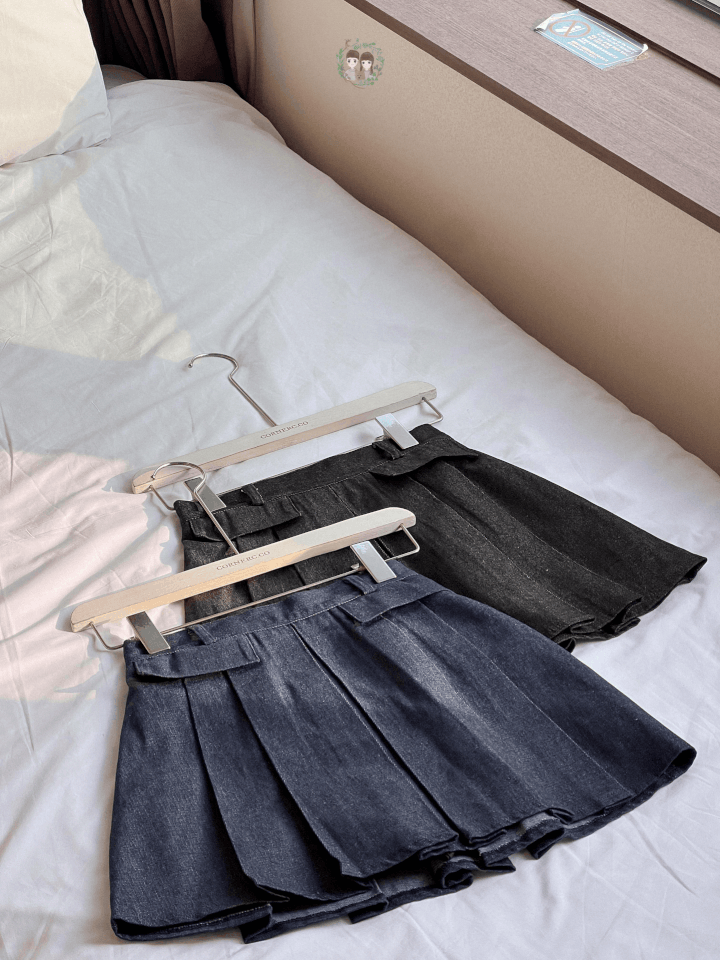 裝飾口袋百褶牛仔短裙〈🇰🇷DAY 3〉