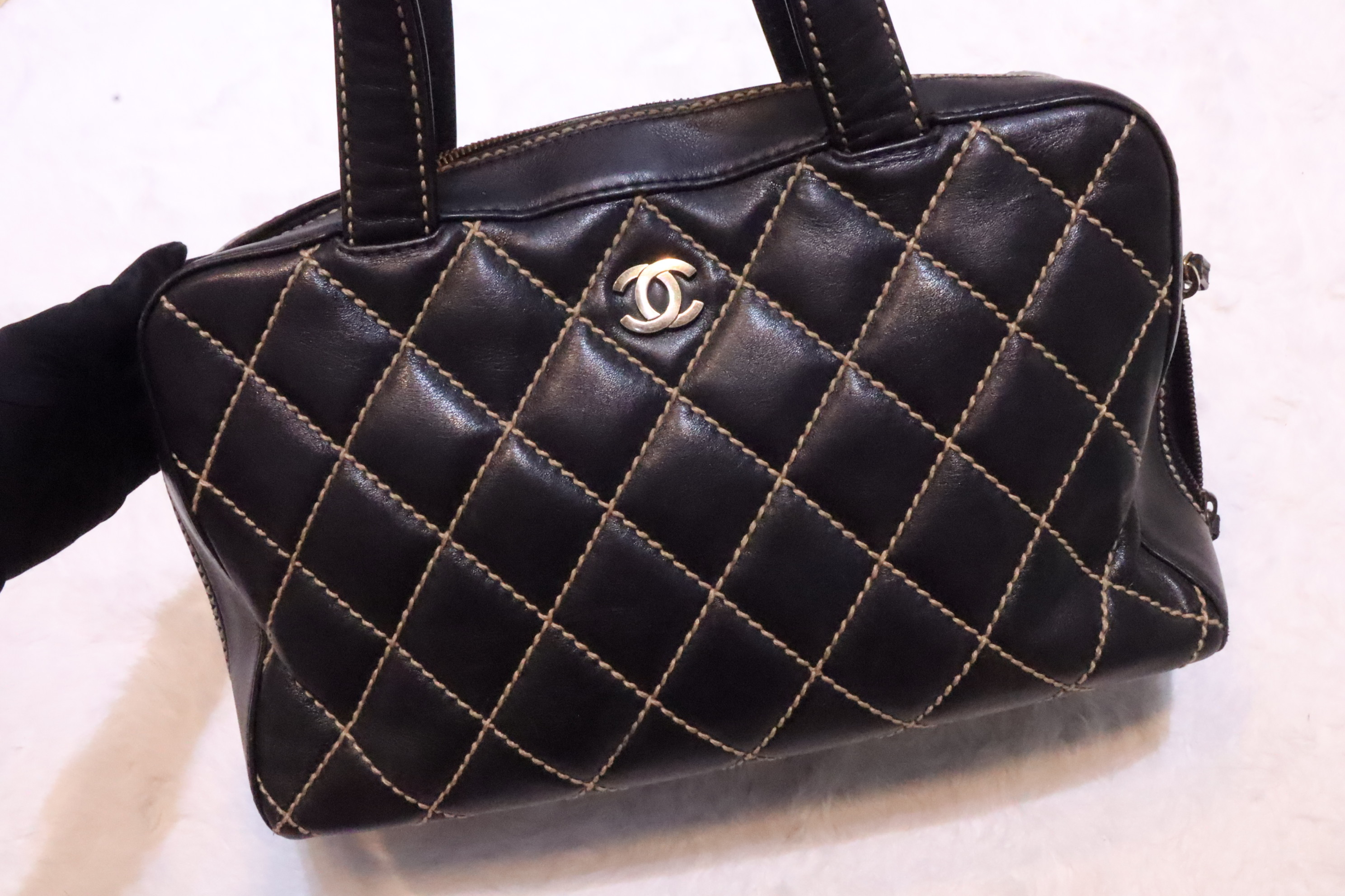 Chanel黑色保齡球袋🖤 （現貨）