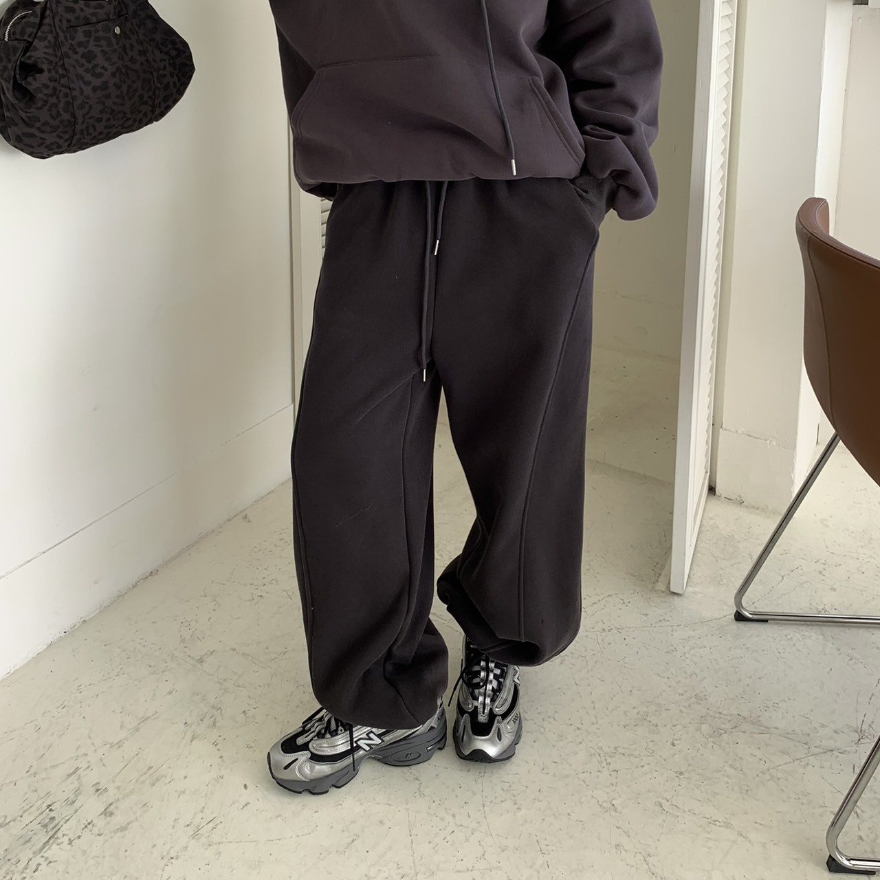 ISA_BASIC NEEDS 日常保暖刷絨縮口棉褲_51133