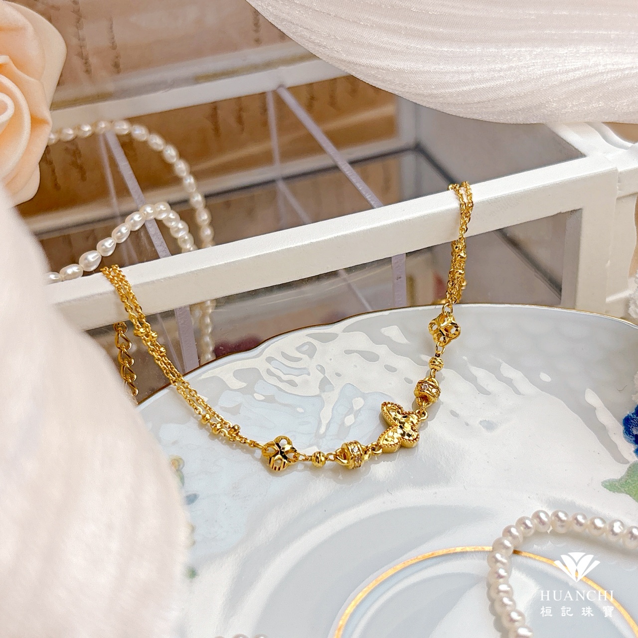 閃閃花蝶 黃金手鍊