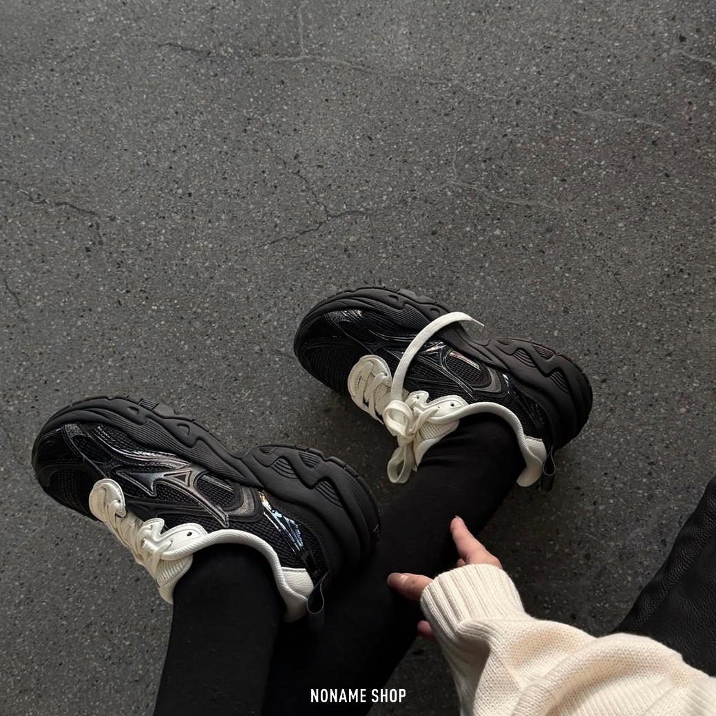 MIZUNO TRAINER 2K V2 美津濃 復古 Y2K 鏡面撞色 厚底 跑鞋 休閒鞋 黑白 (女款)