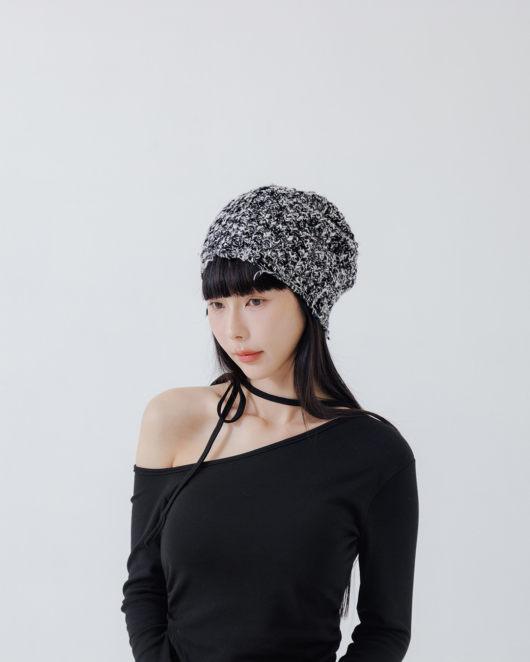 Distressed knit beanie, available in three colors【07020987】in stock+pre-order