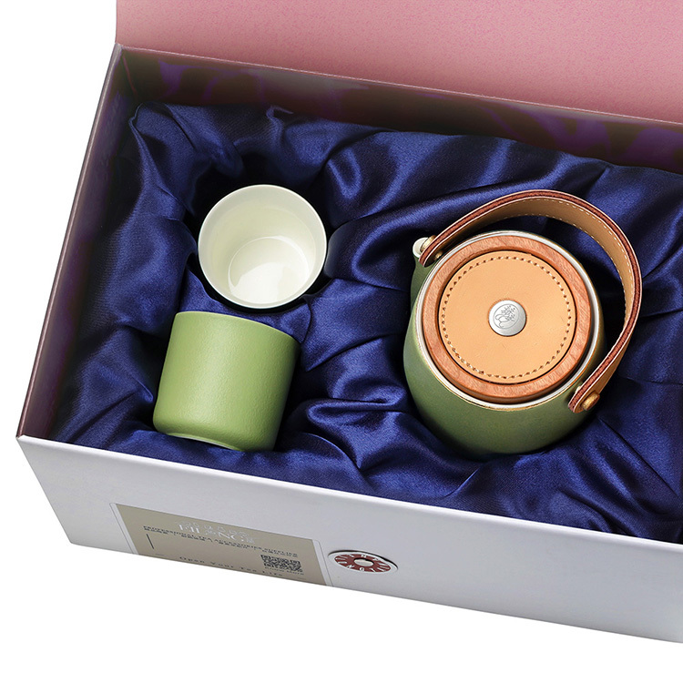 風靡革履(壺+2小杯)3入禮盒