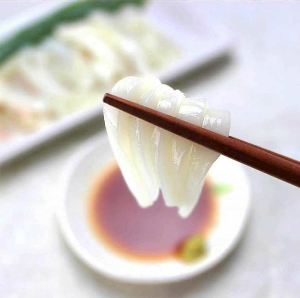 生食等級的菲律賓軟絲 300-400g+-5%