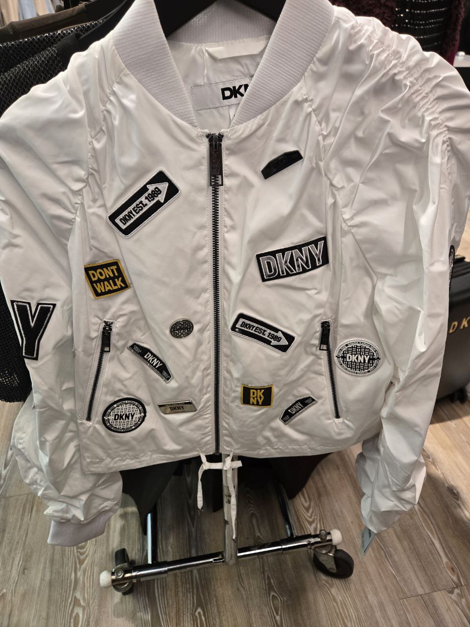 [U] DKNY WHITE WOMEN'S CROPPED EMBELLISHED BOMBER JACKET, P4BCFWPH-WHT (UD122)