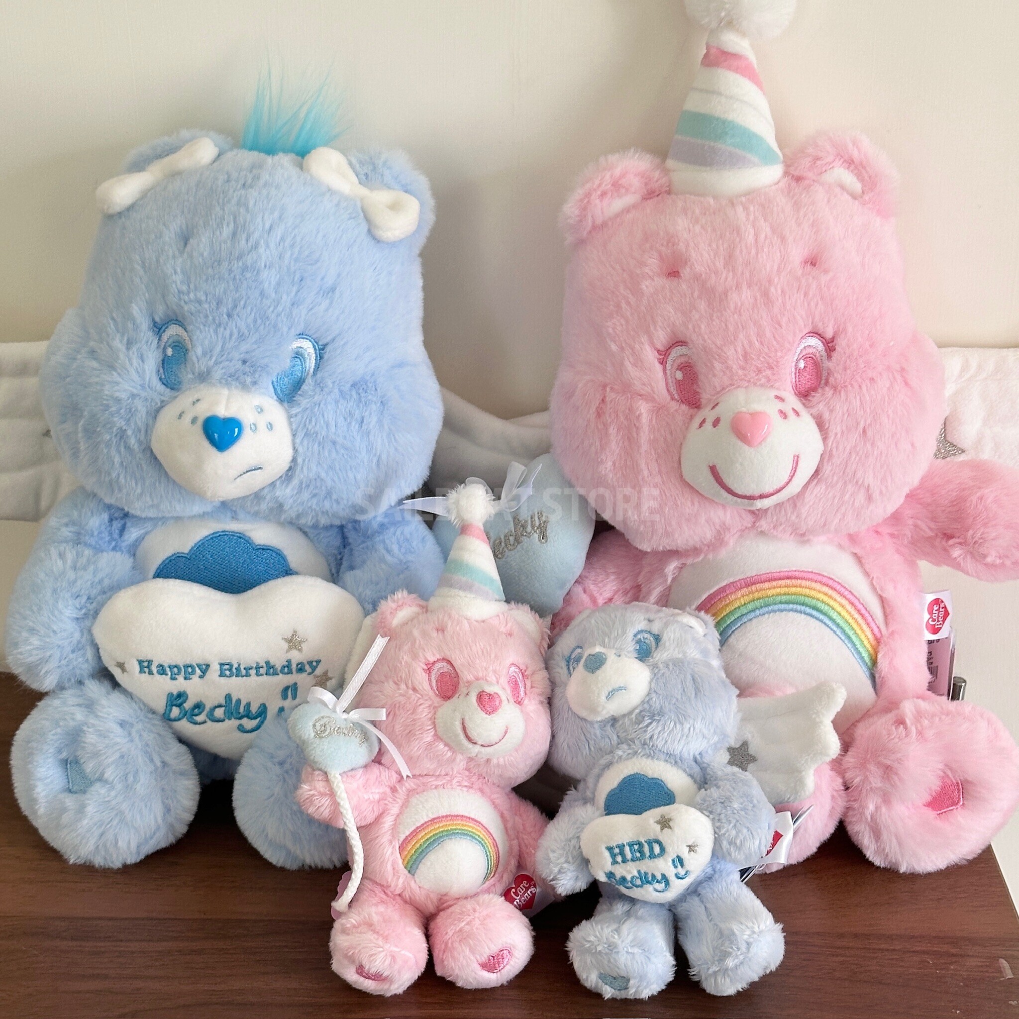 #現貨 🇹🇭泰國限定系列 CARE BEARS 彩虹熊 生日系列 吊飾娃娃
