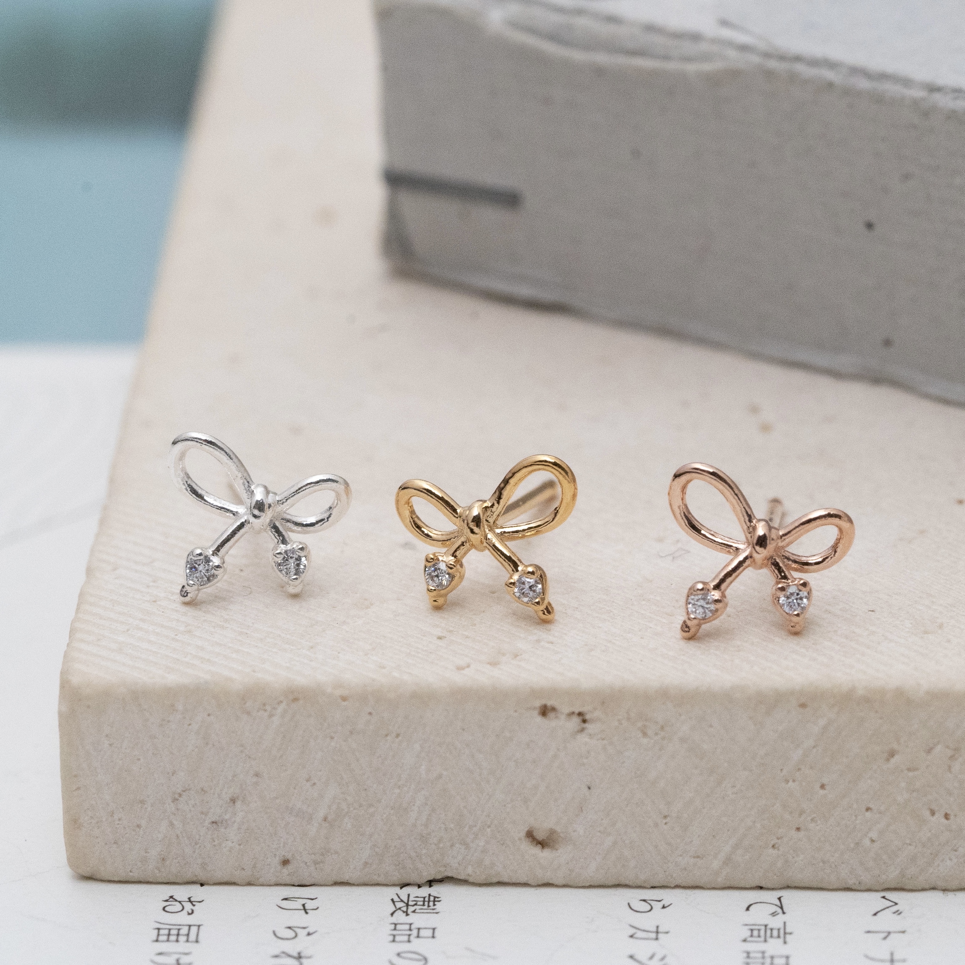 Sve15 (蝴蝶結耳環）